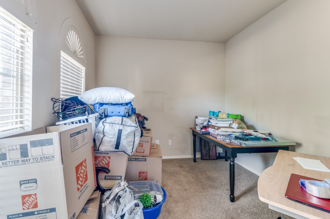 2904 Crystal Way
