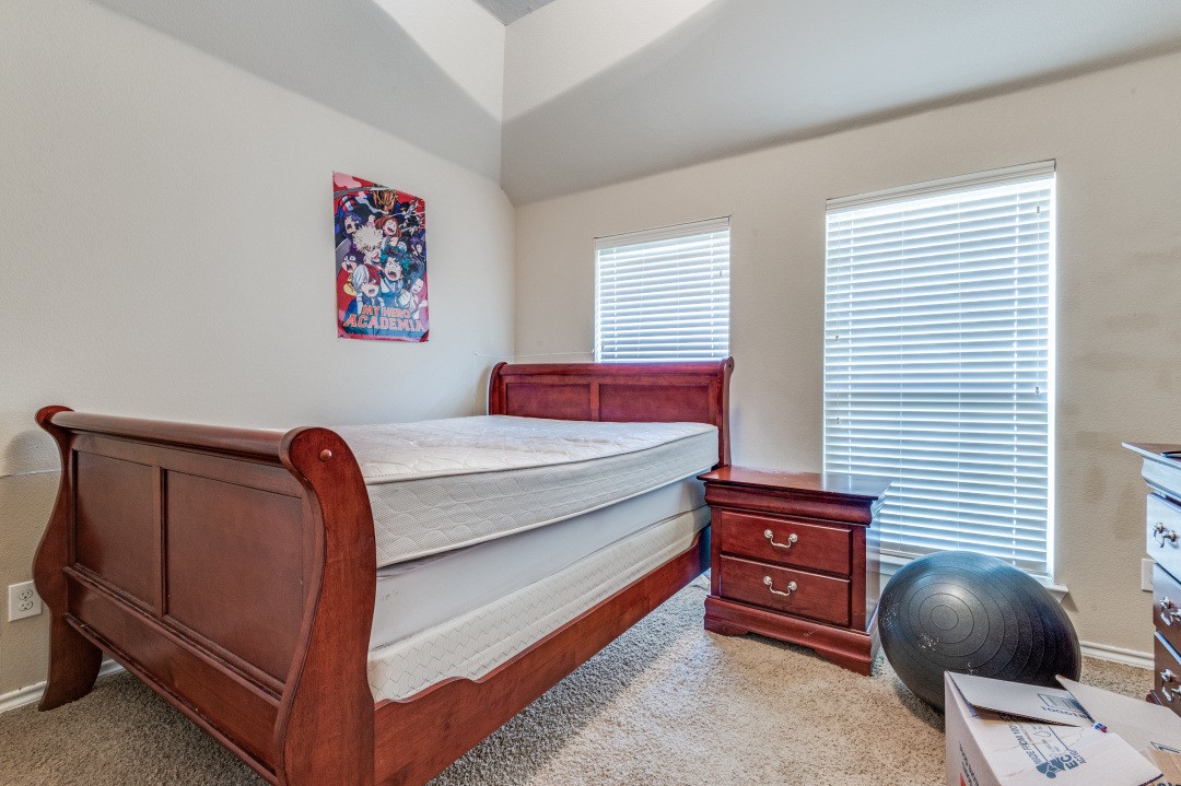 2904 Crystal Way