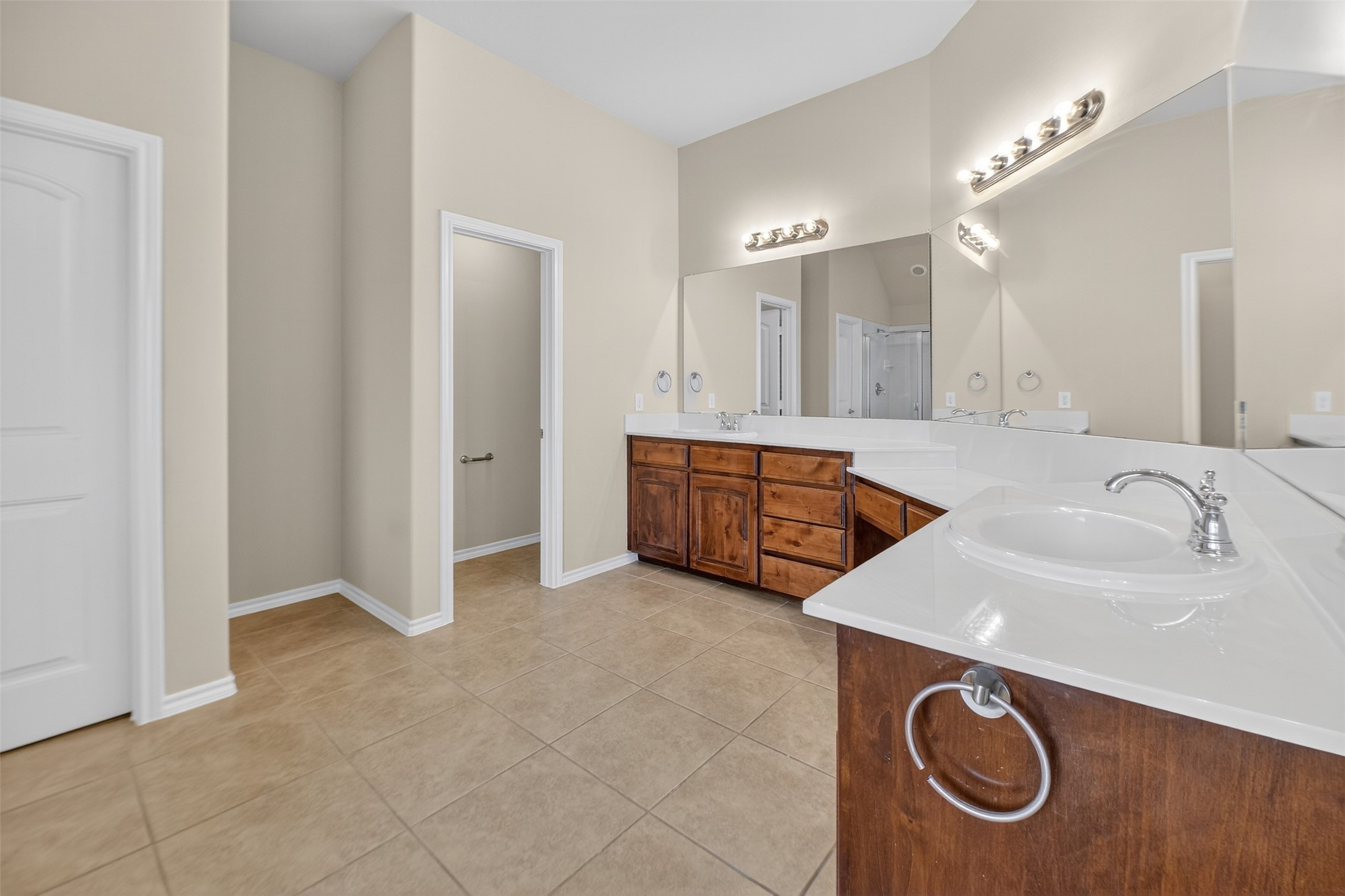 2904 Crystal Way