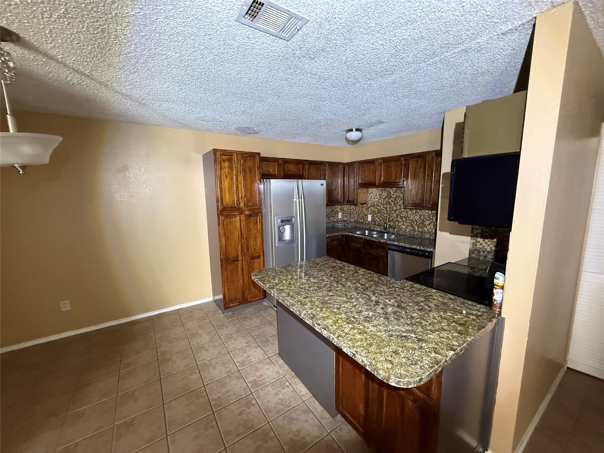 4316 Elliott Oaks Drive