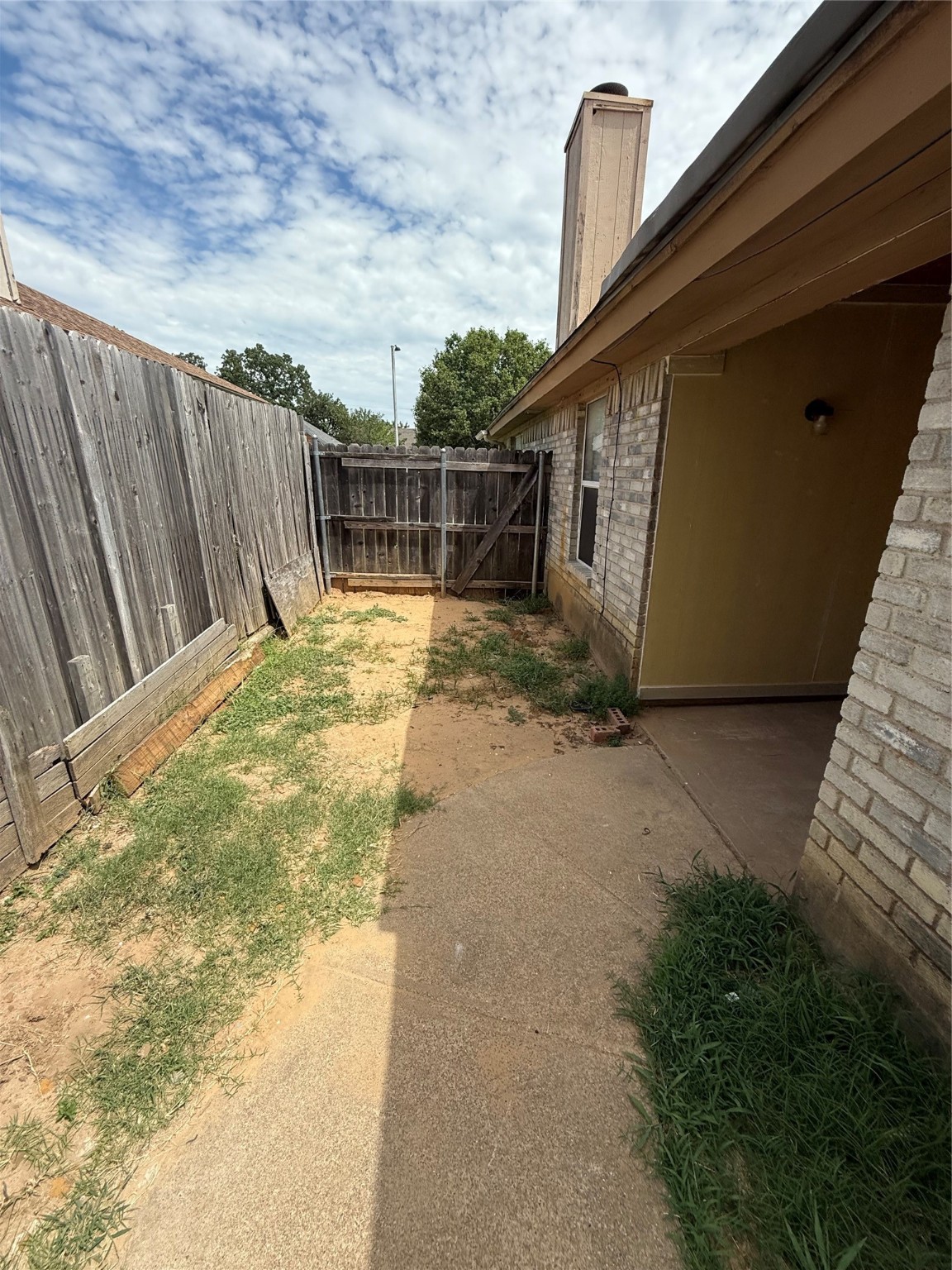 4316 Elliott Oaks Drive