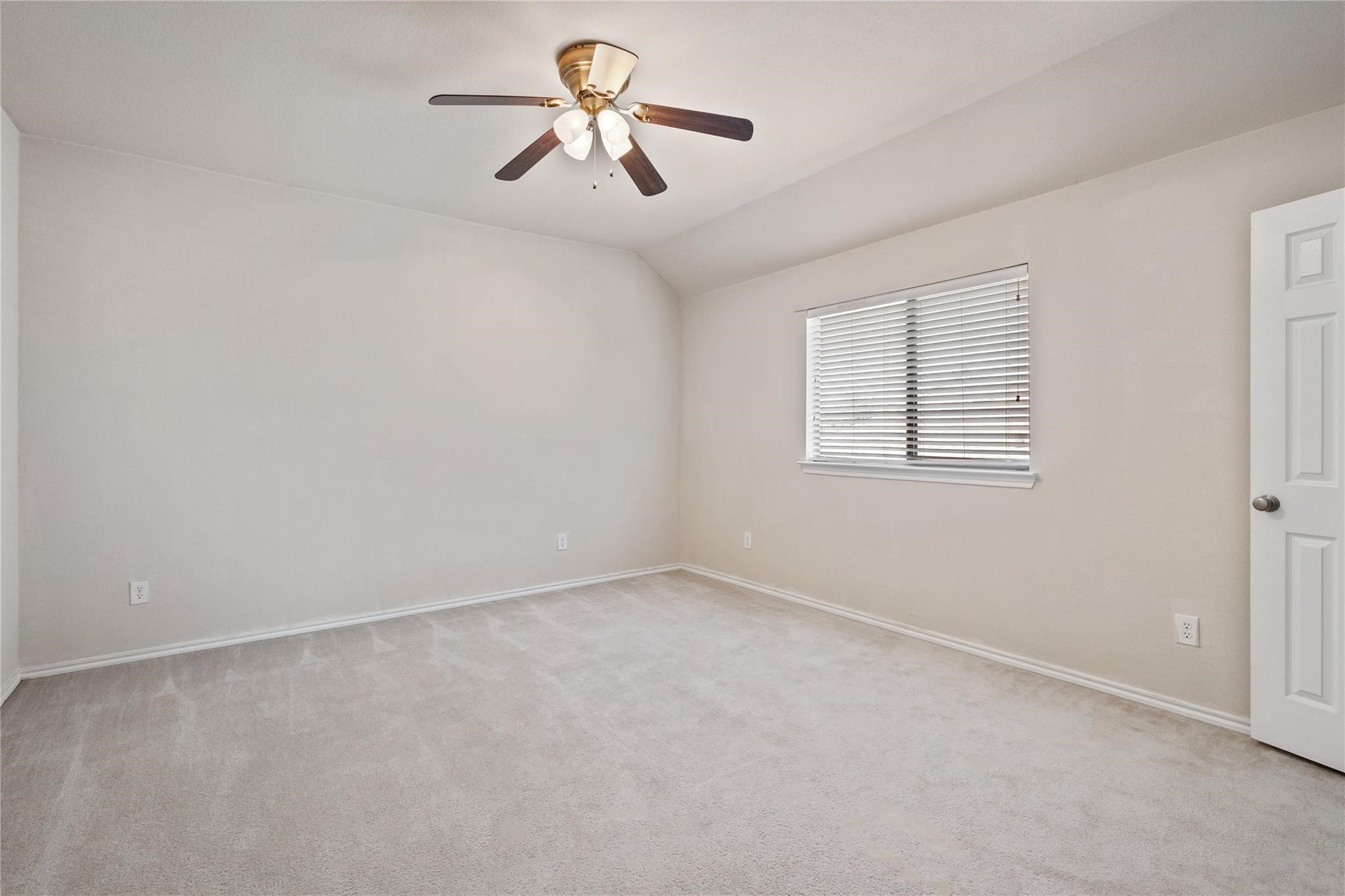 2713 St Johns Drive