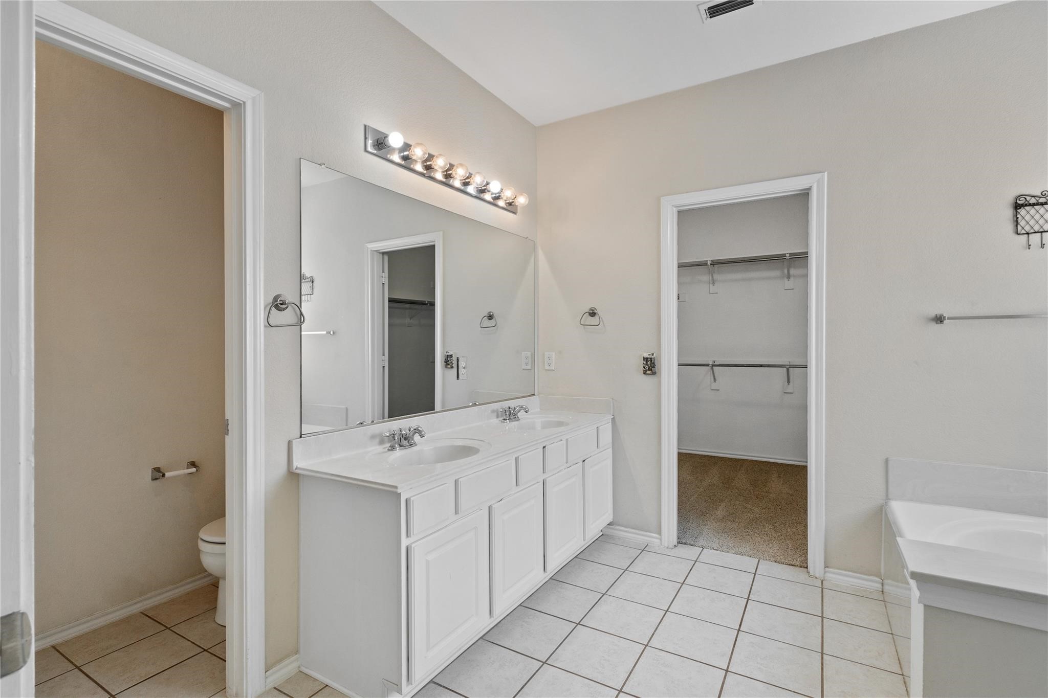 2713 St Johns Drive