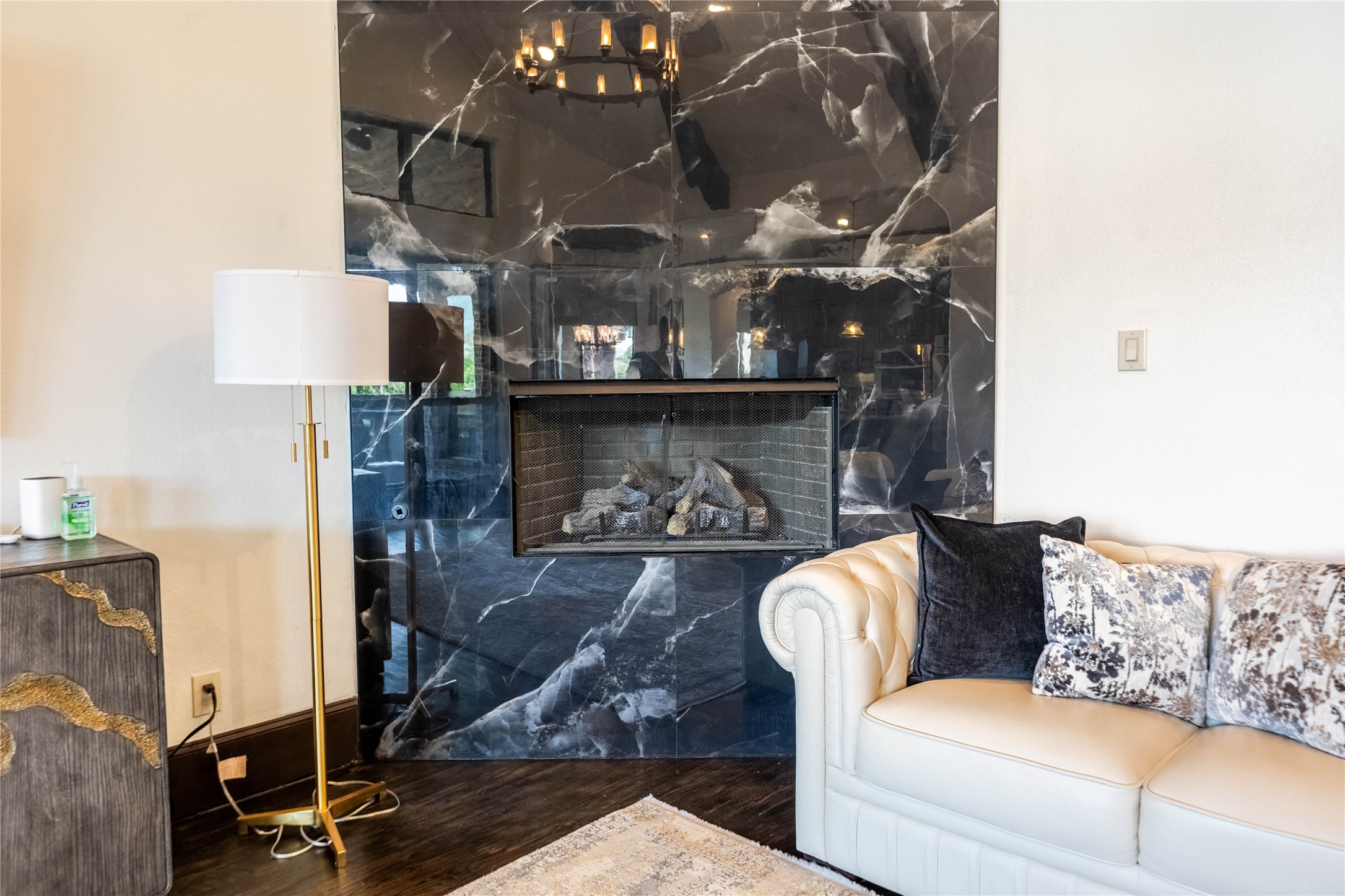 1220 Highland Drive