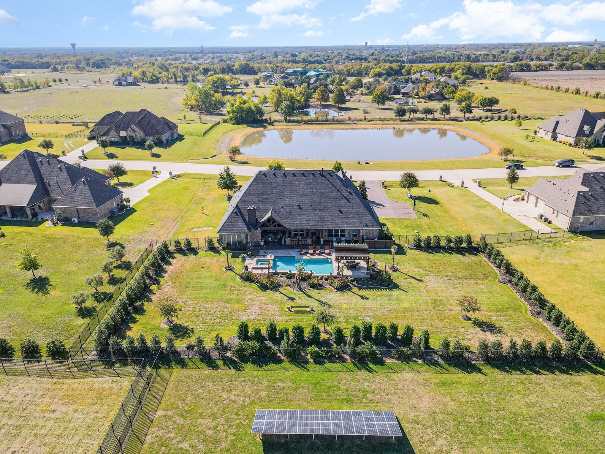 1220 Highland Drive