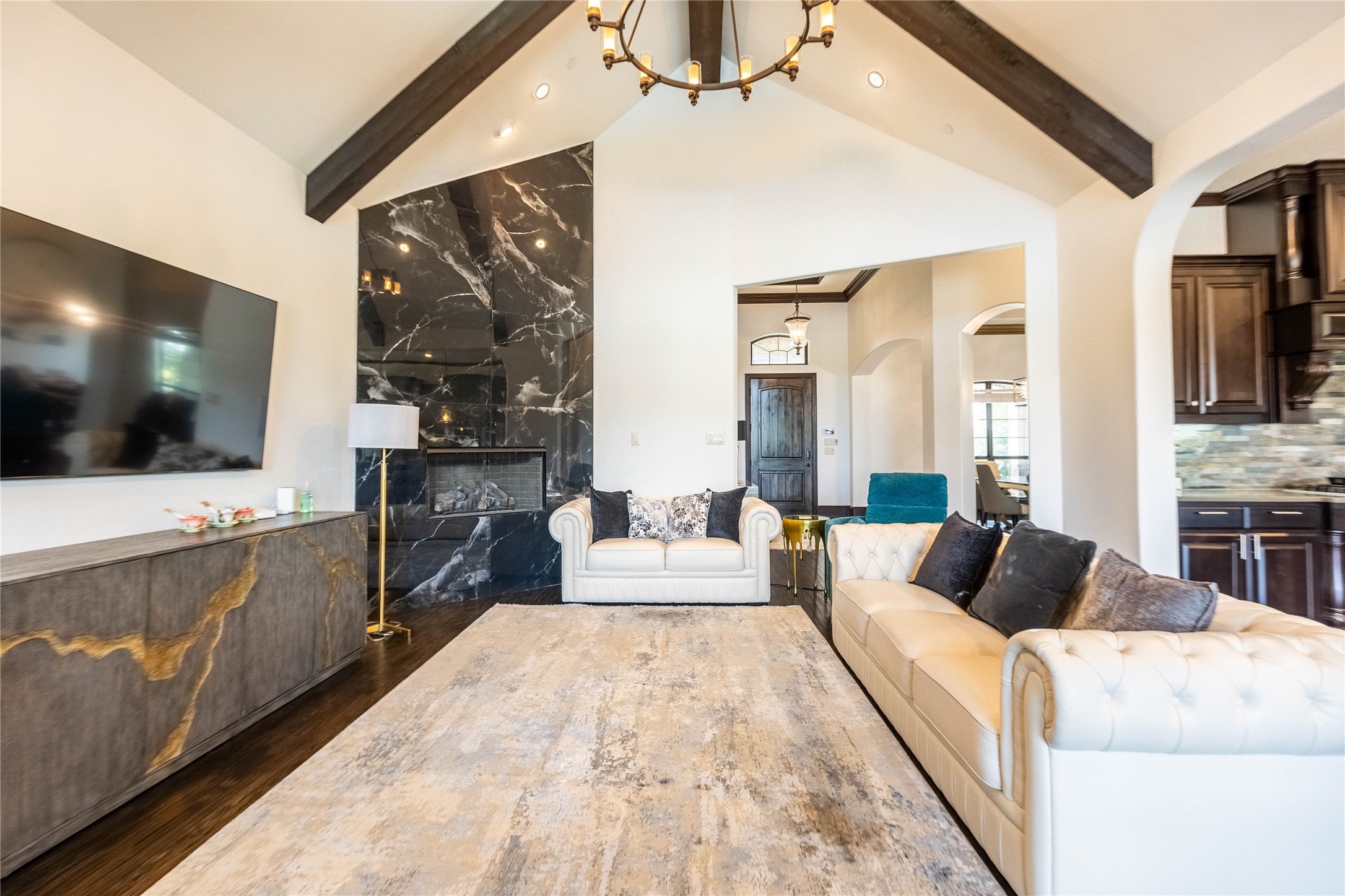 1220 Highland Drive