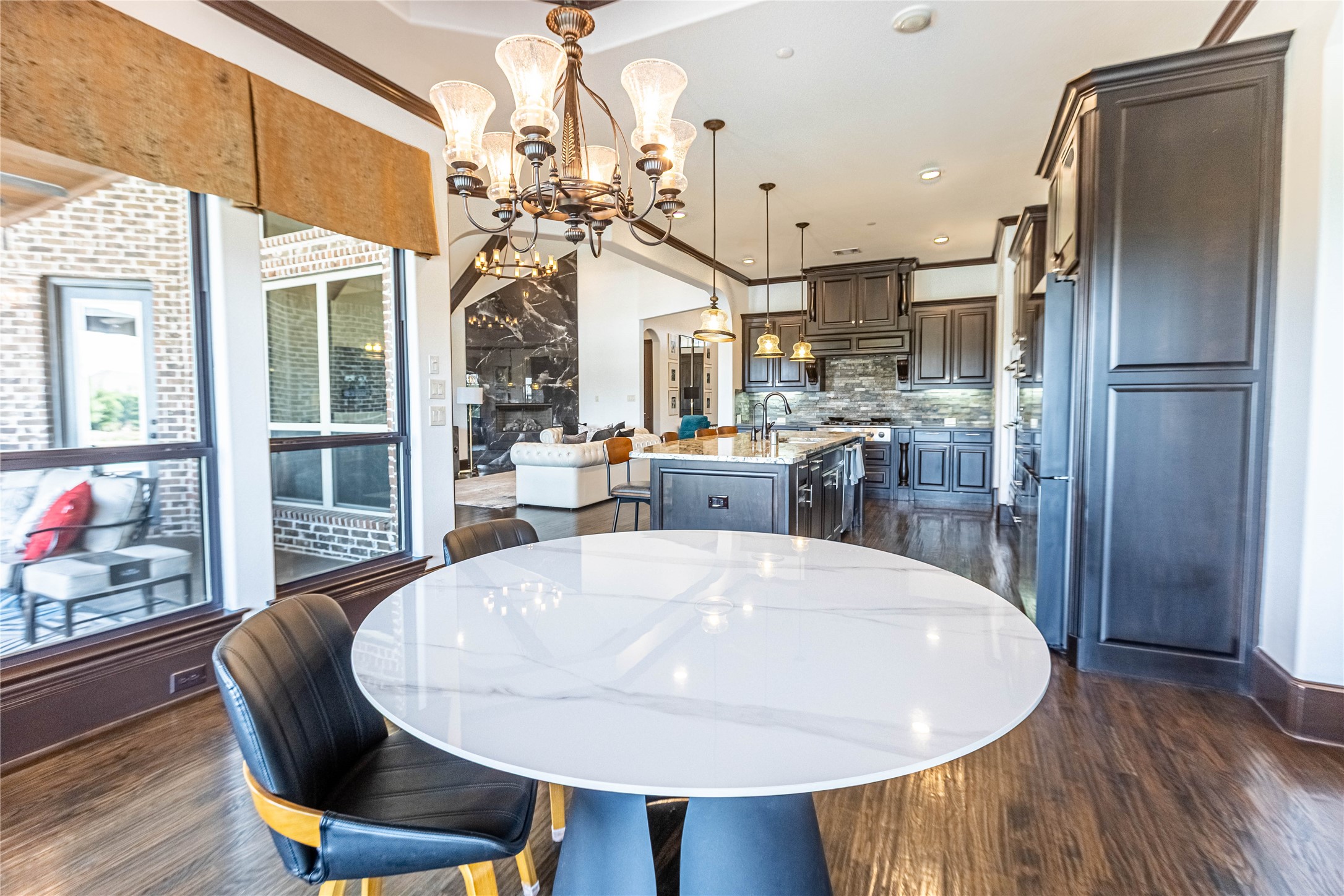 1220 Highland Drive