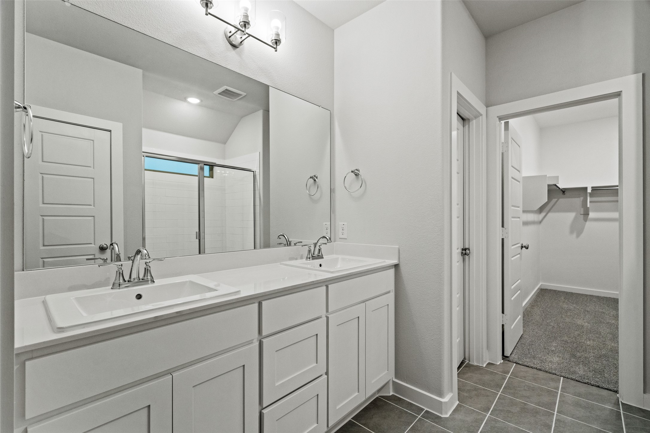 1105 Airbender Drive