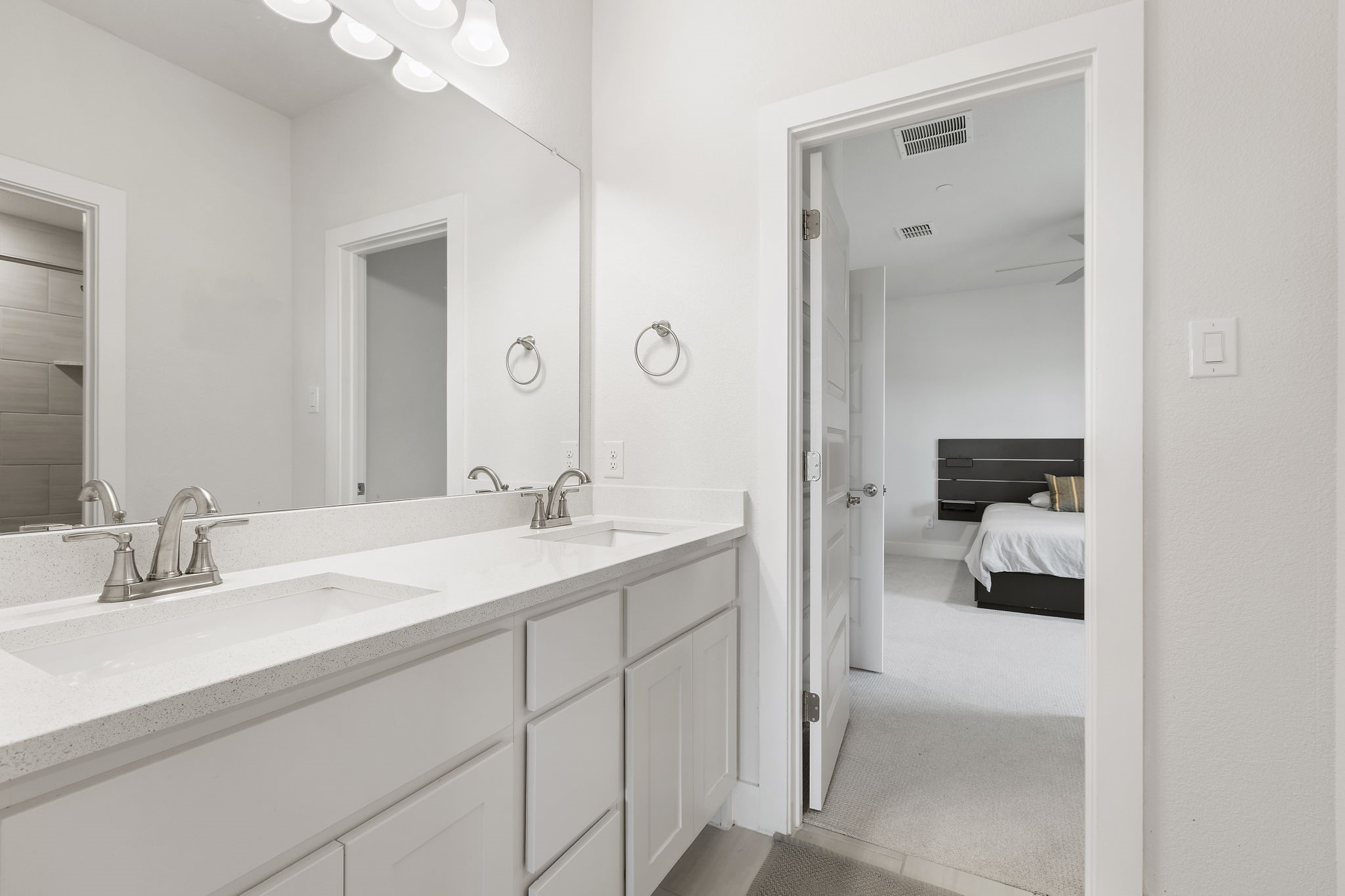 1125 Sugar Bars Drive