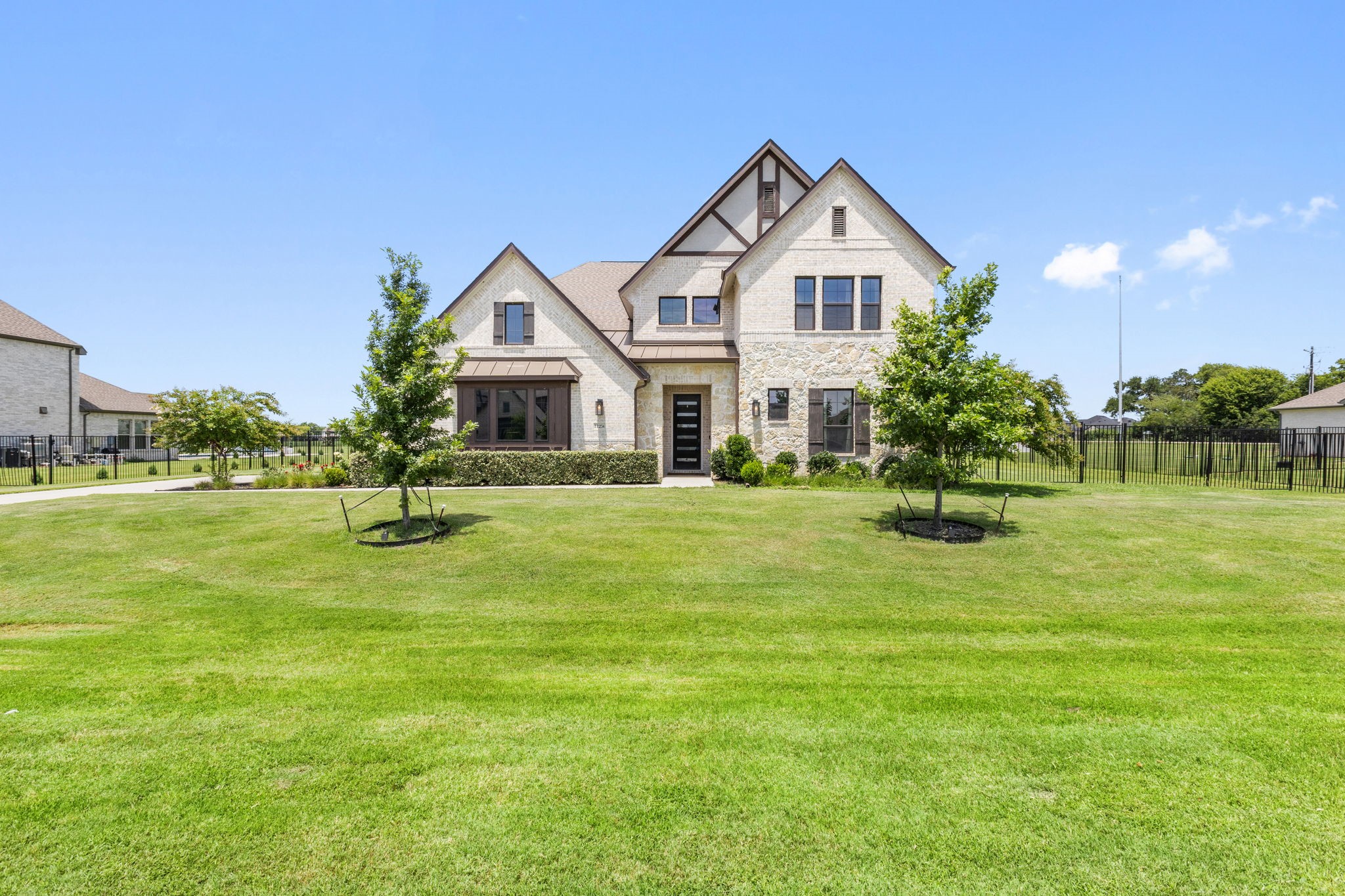 1125 Sugar Bars Drive