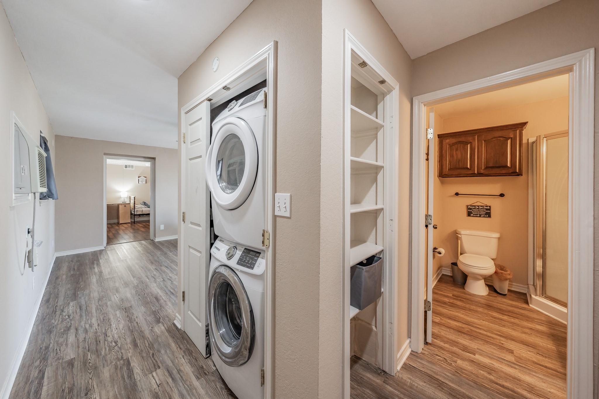 6924 Richlynn Terrace