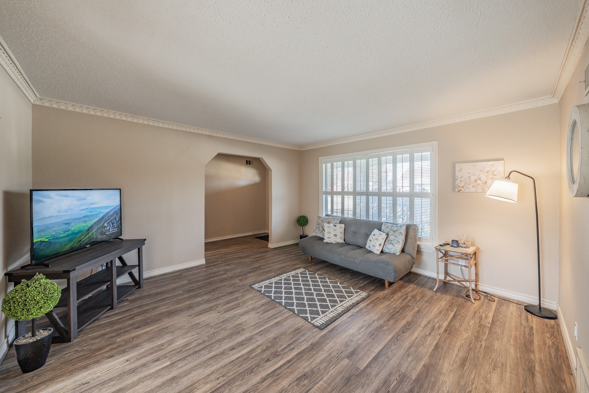 6924 Richlynn Terrace