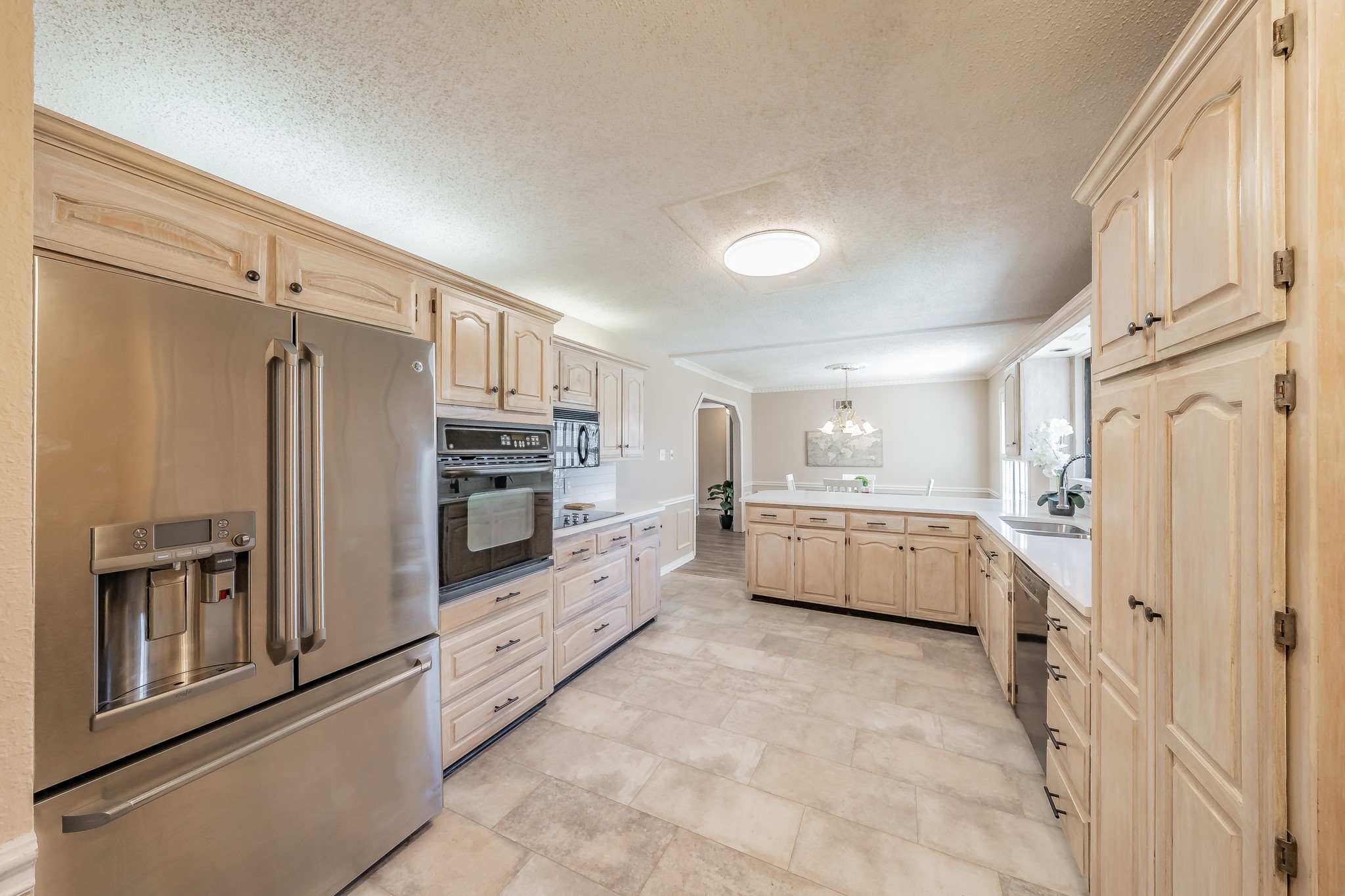 6924 Richlynn Terrace