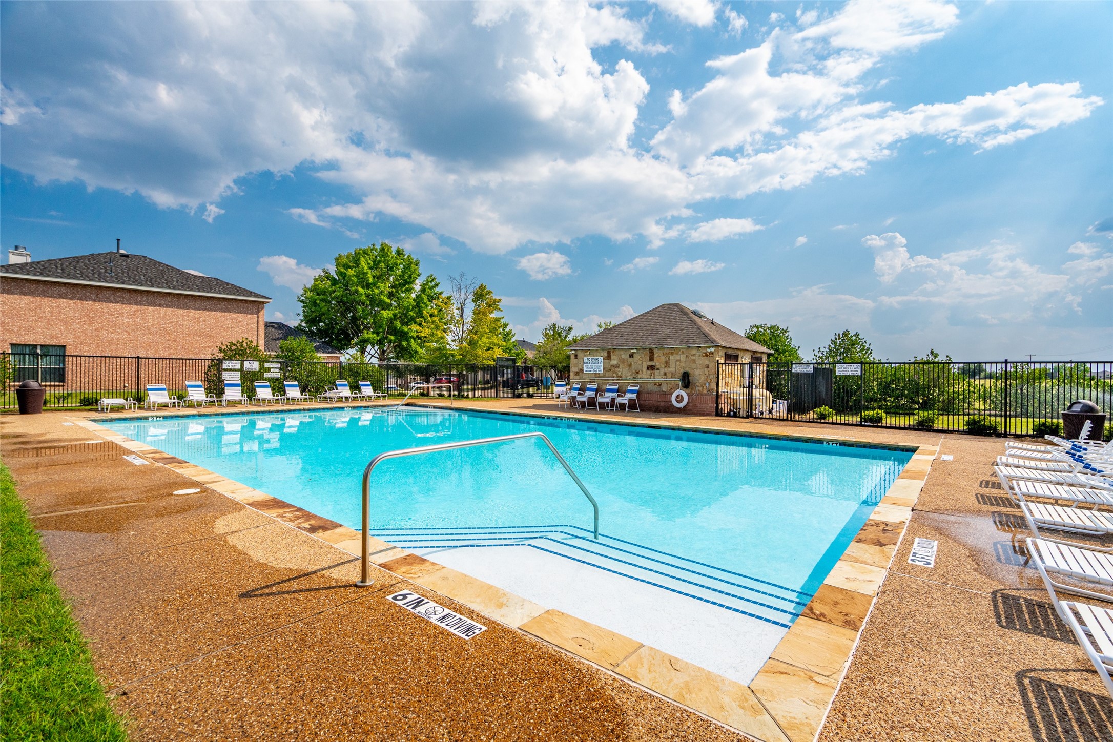 3601 Peacock Place