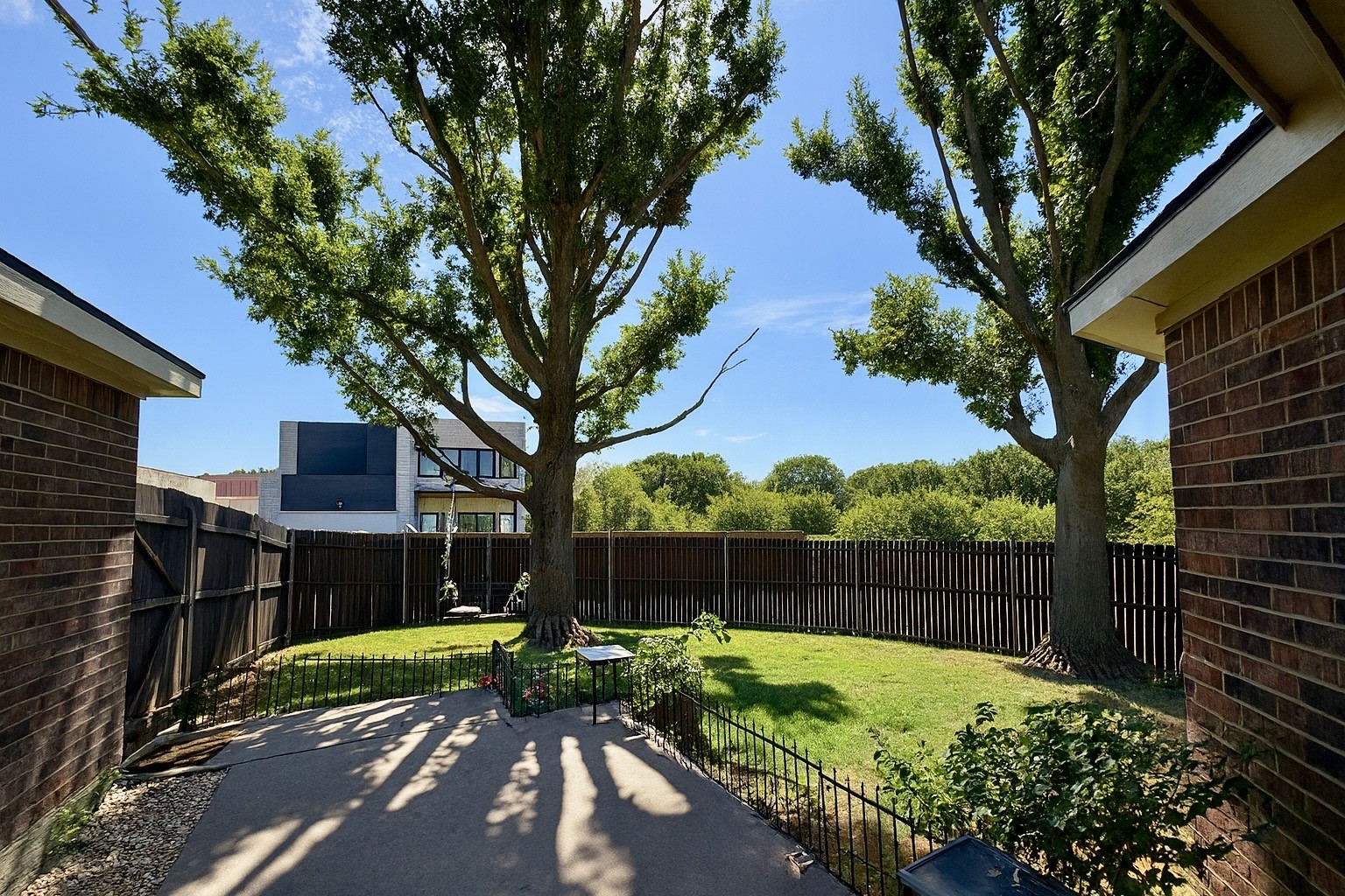 8241 Kent Drive
