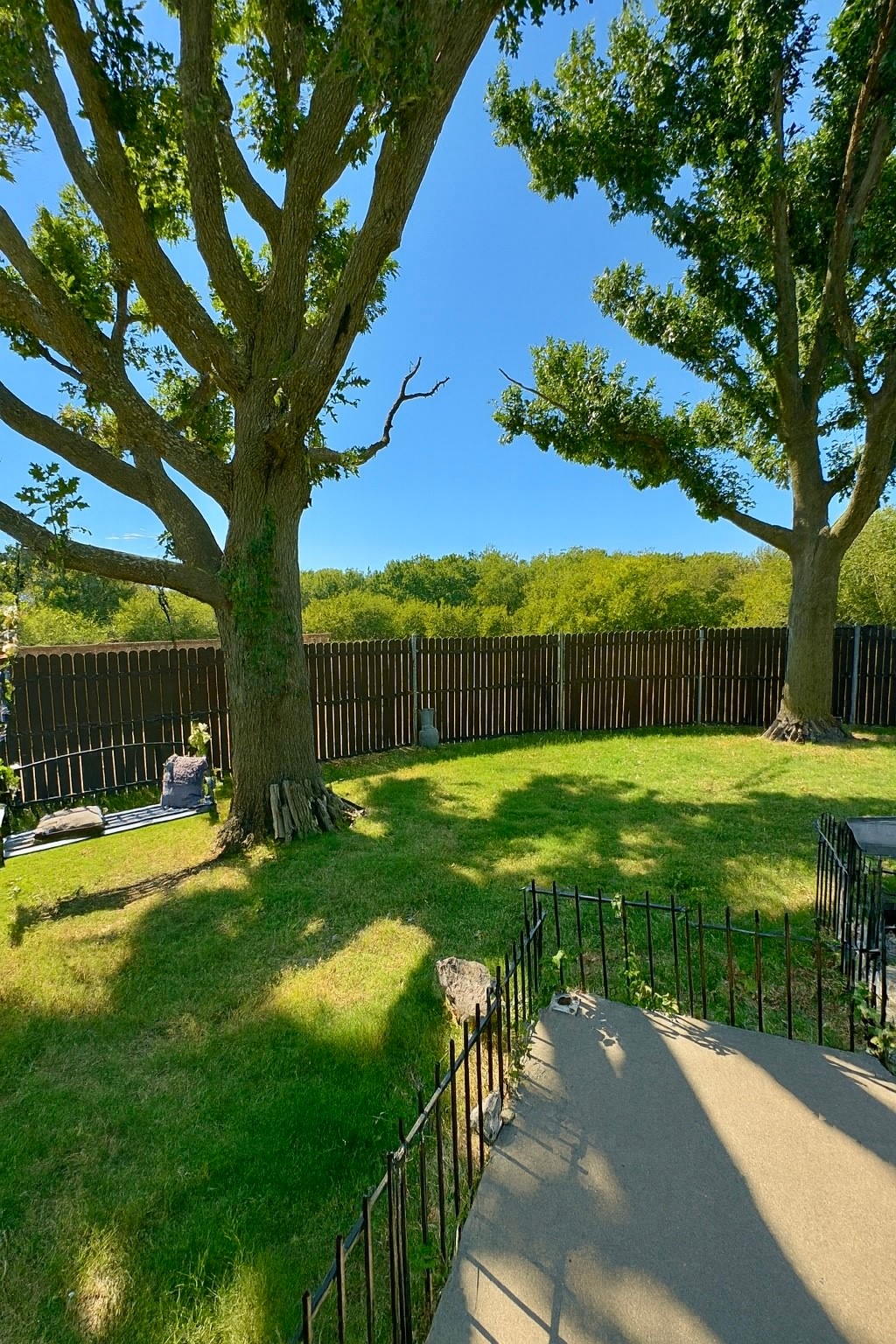 8241 Kent Drive
