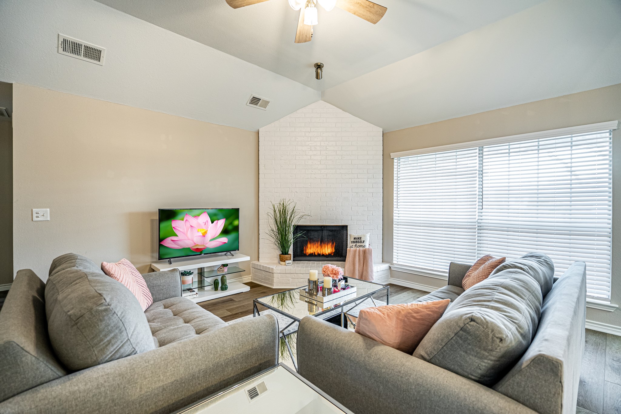 8241 Kent Drive
