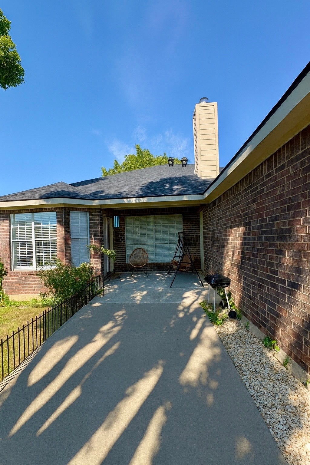 8241 Kent Drive