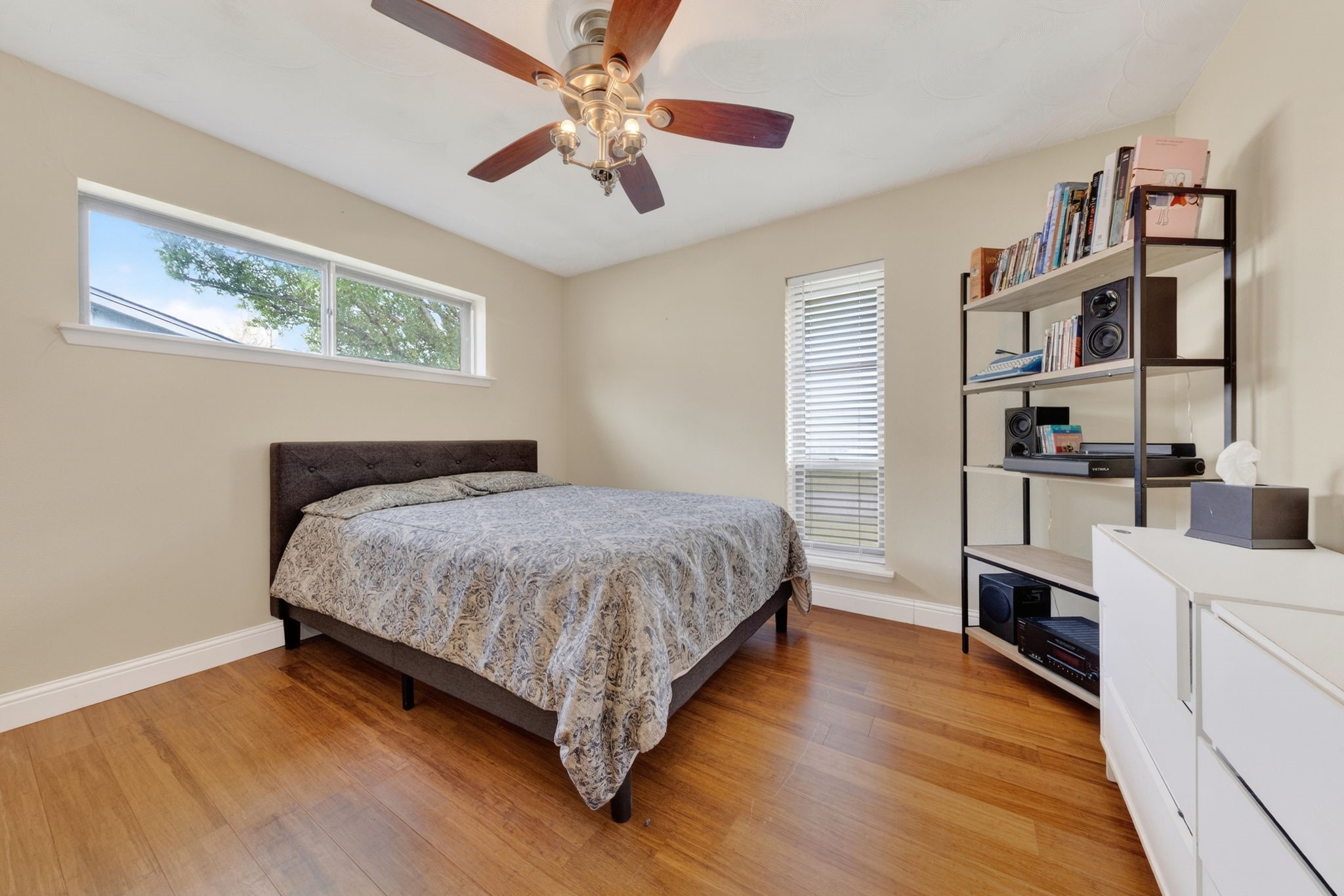 2315 Larchmont Drive