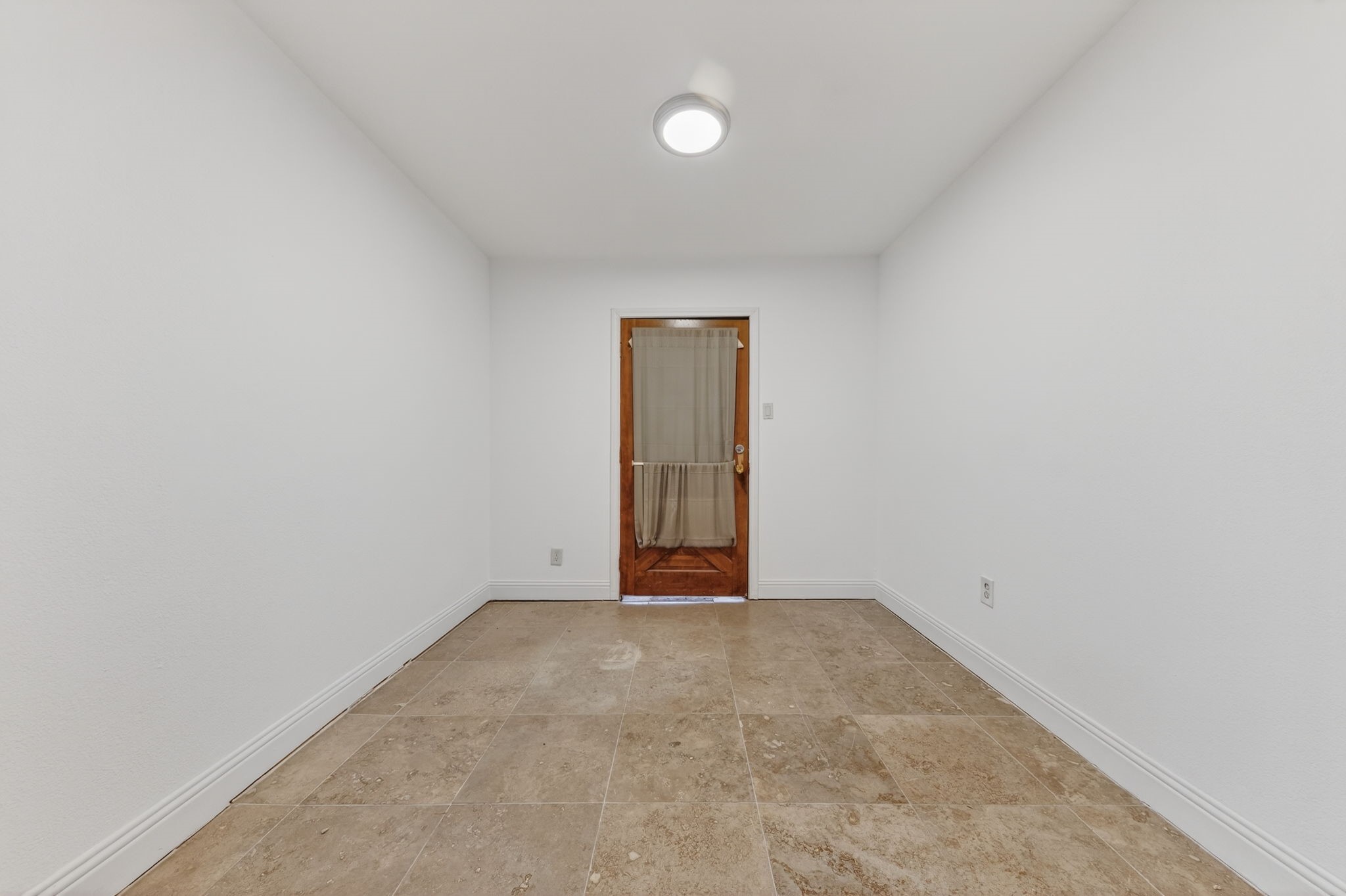 2315 Larchmont Drive