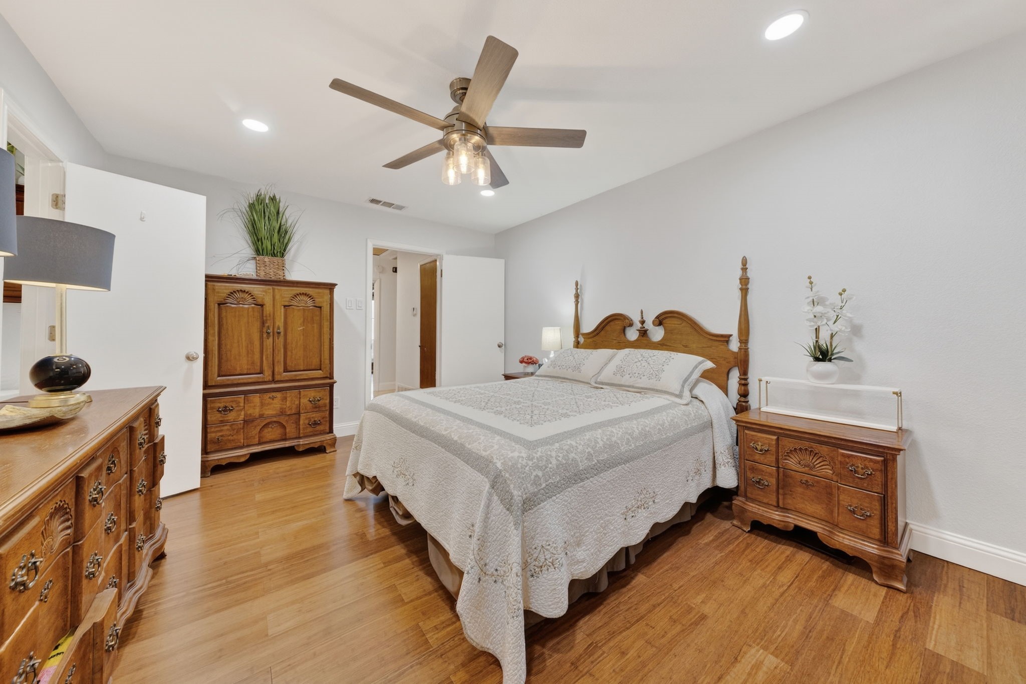 2315 Larchmont Drive