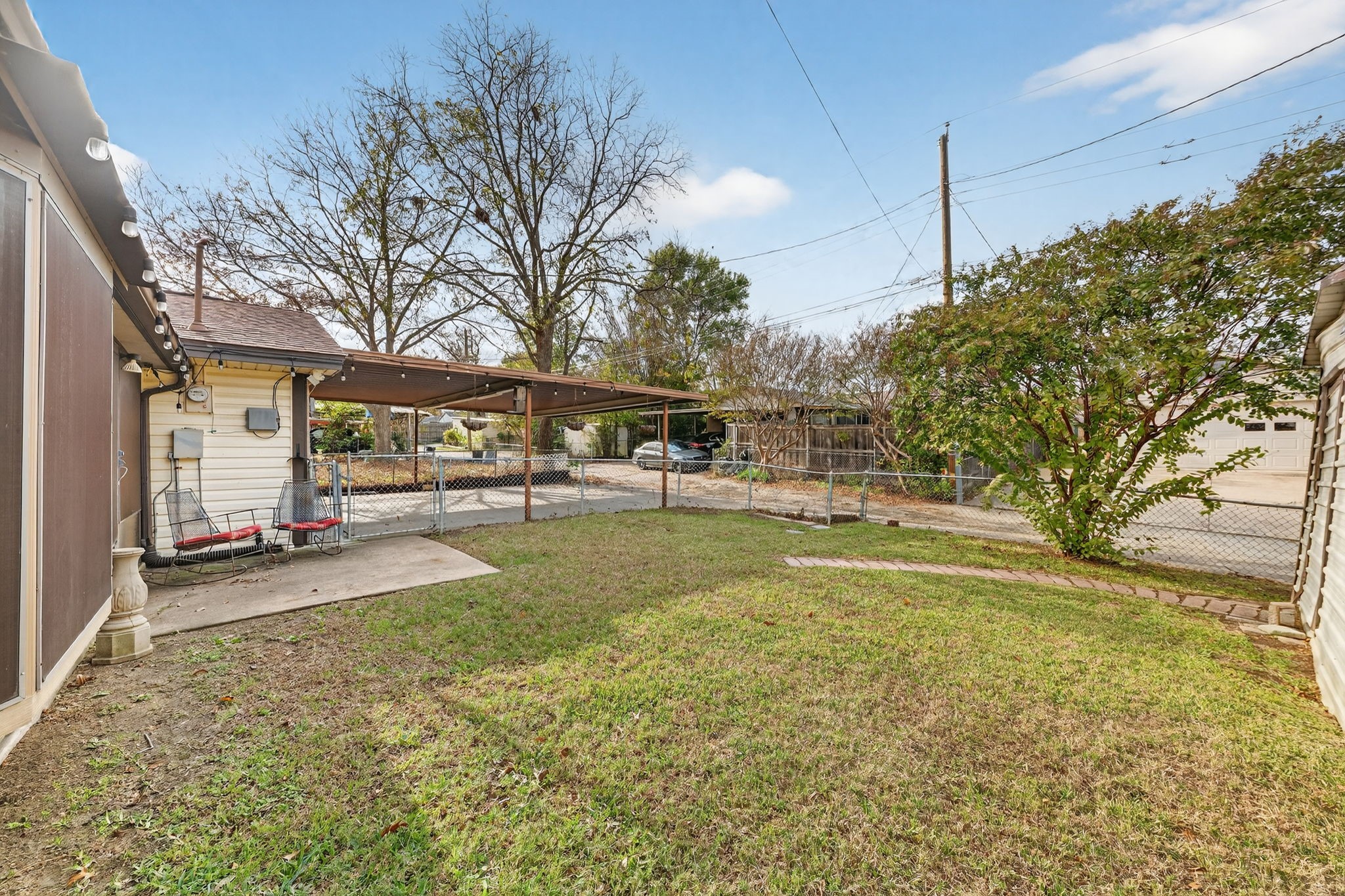 2315 Larchmont Drive