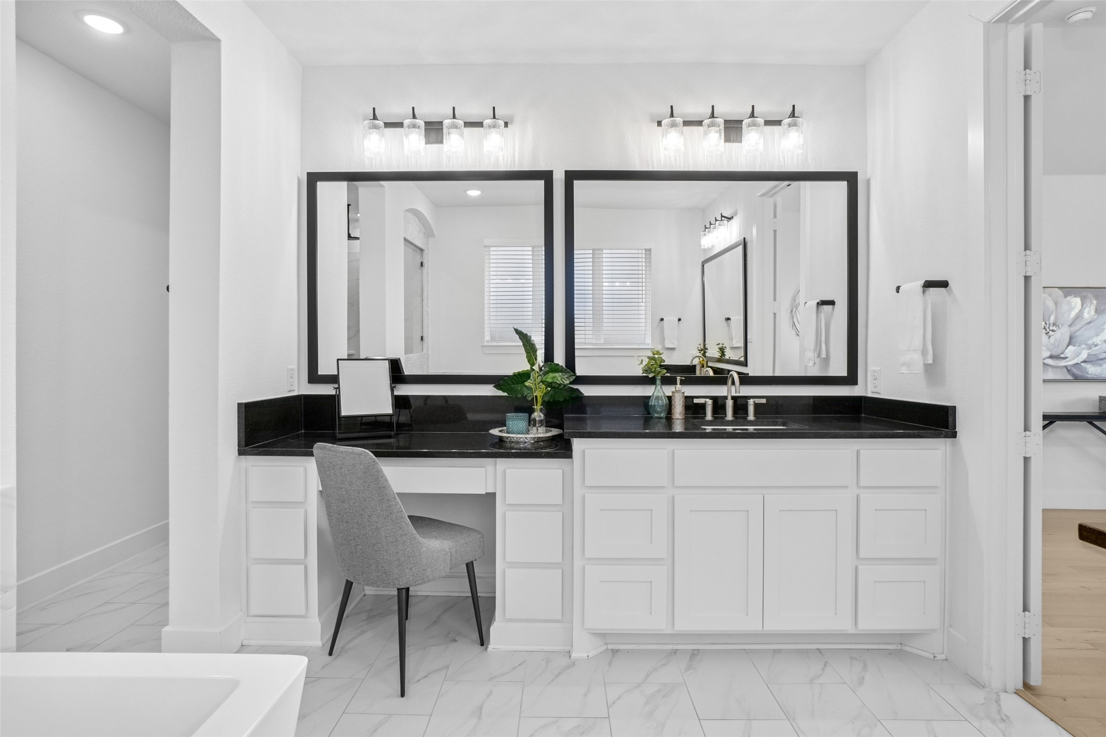 2800 Count Fleet Way