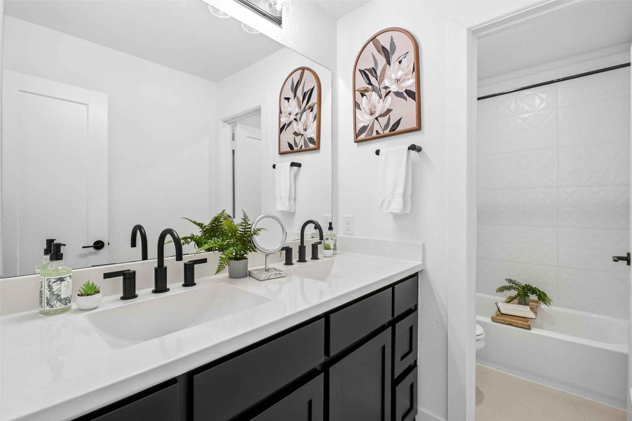 2800 Count Fleet Way