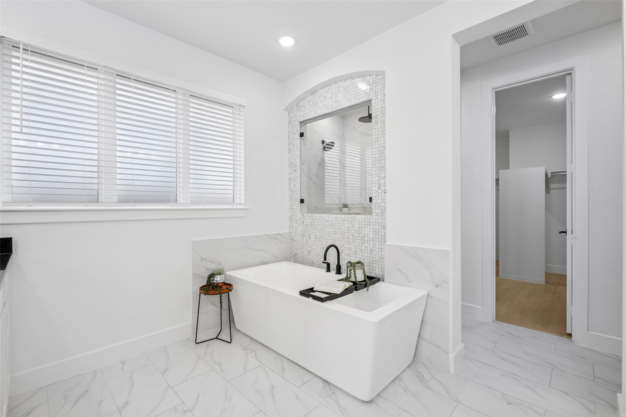 2800 Count Fleet Way