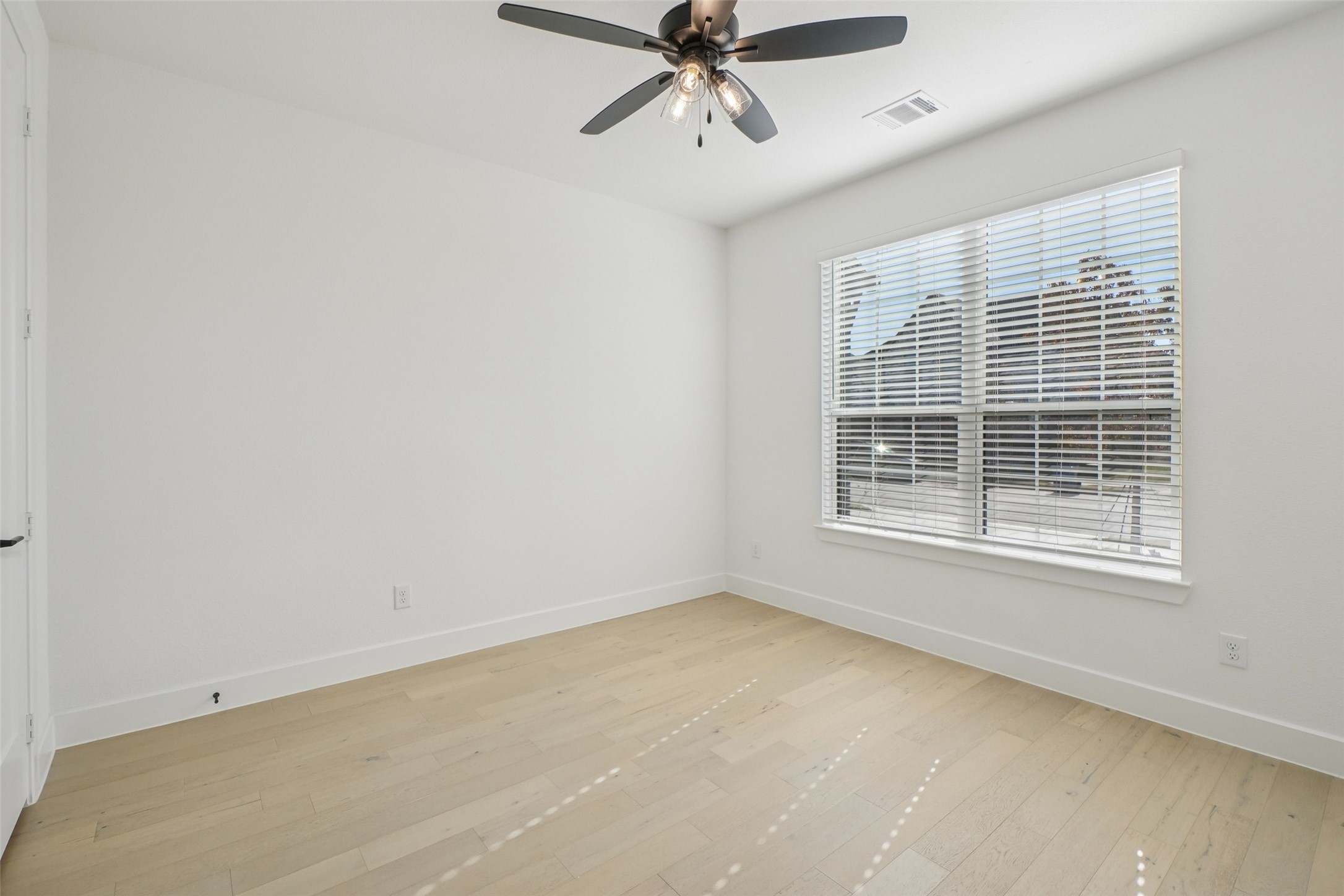 2800 Count Fleet Way