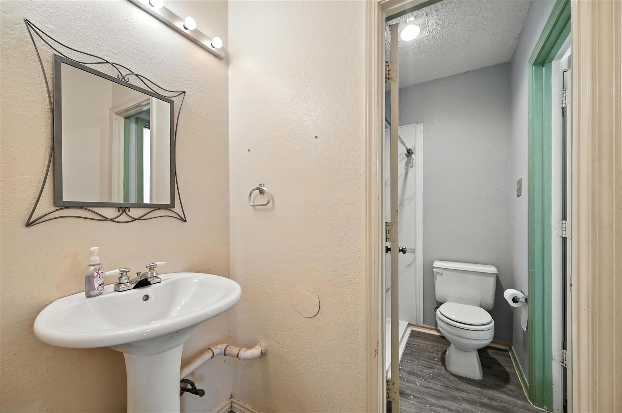 2108 Chatham Square Court