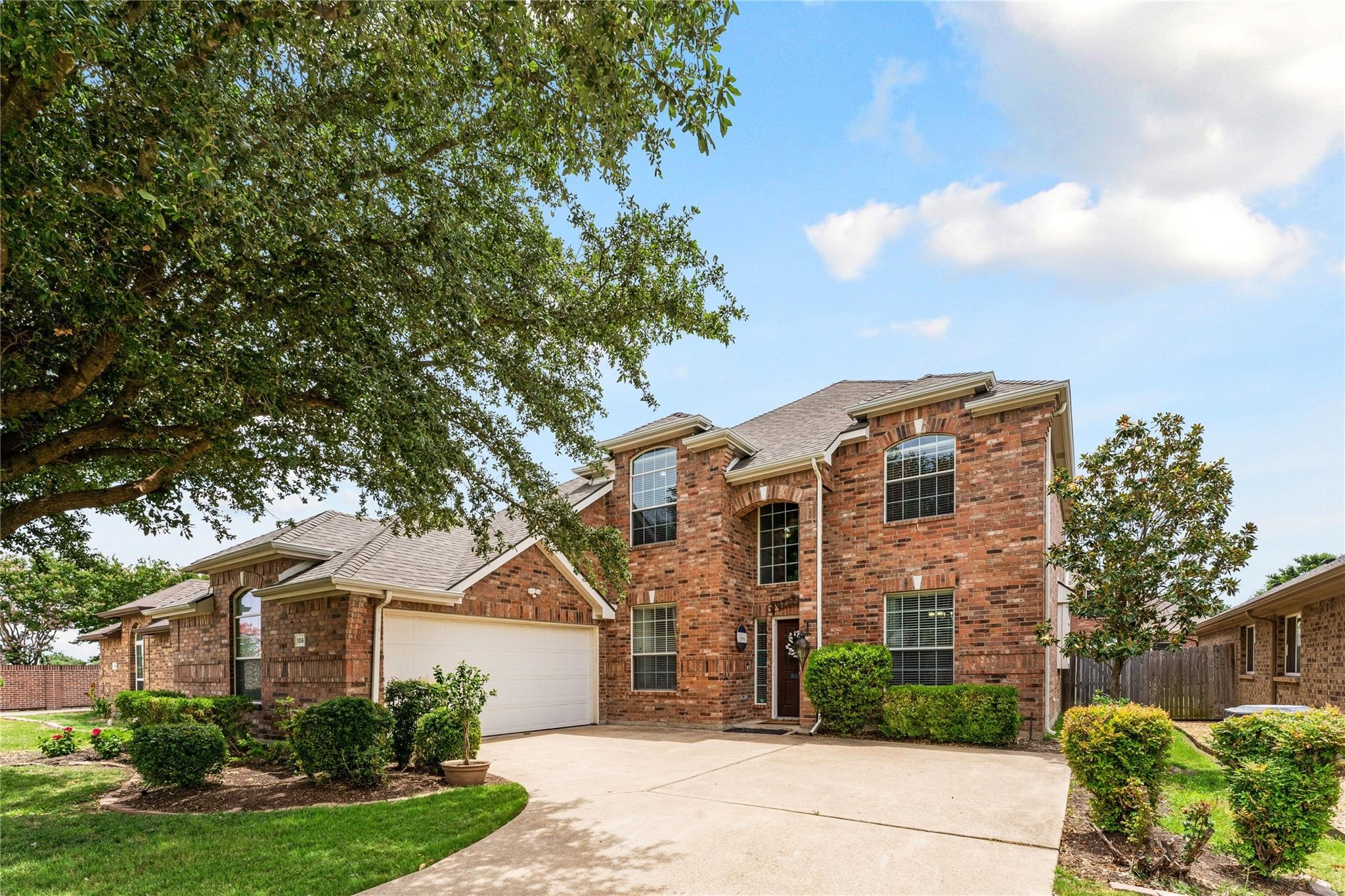 106 Foxwood Lane
