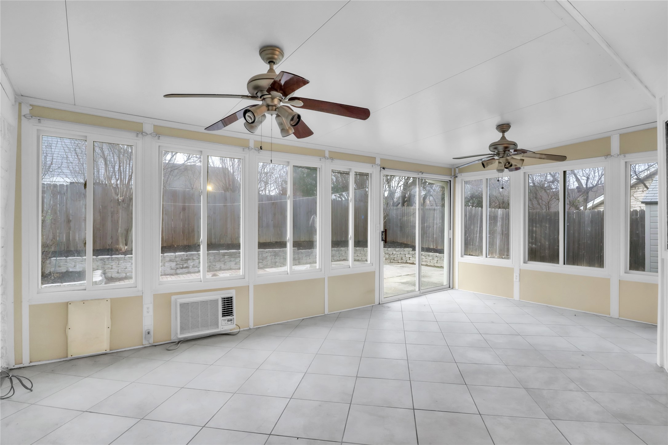 600 Flintridge Court