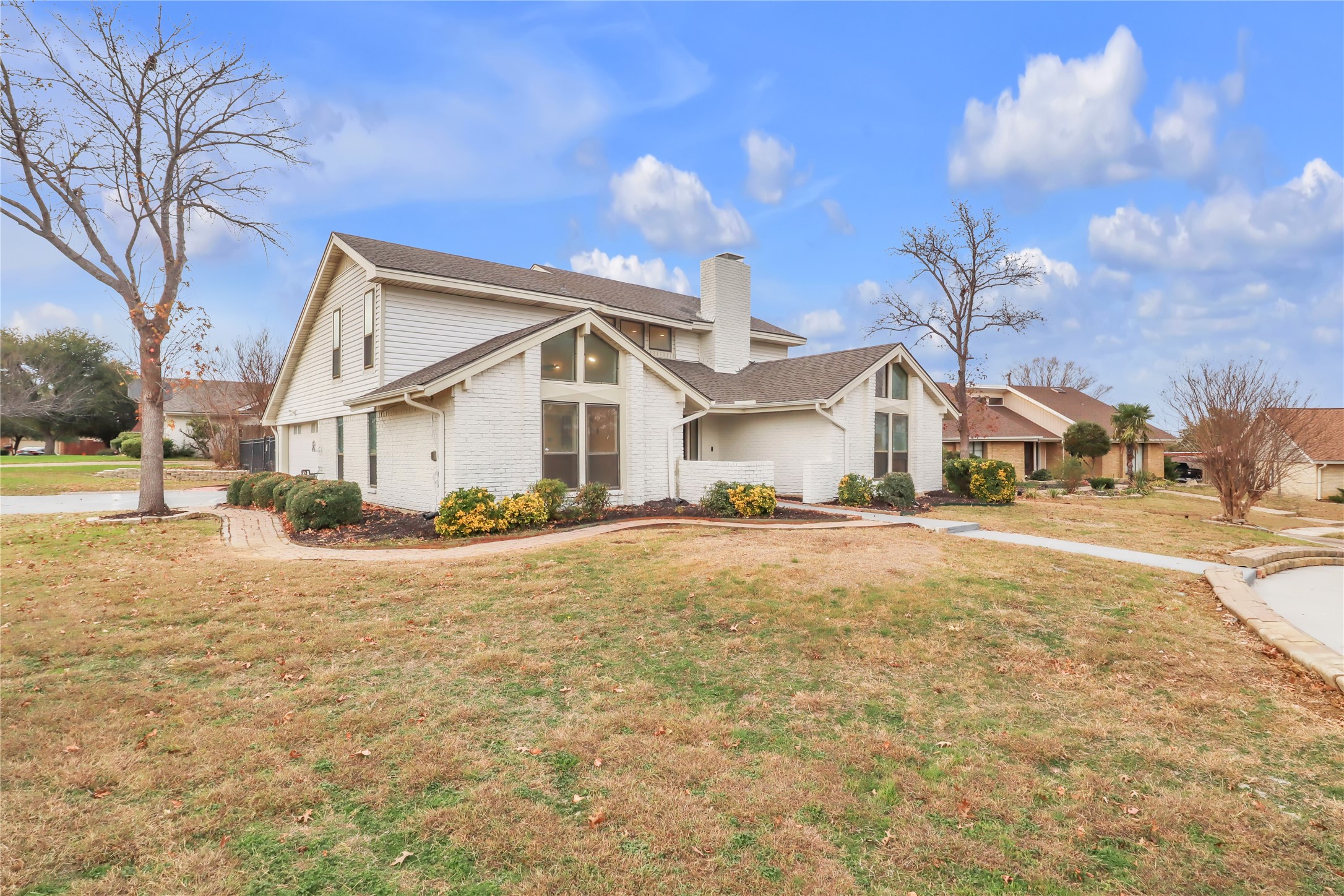 600 Flintridge Court