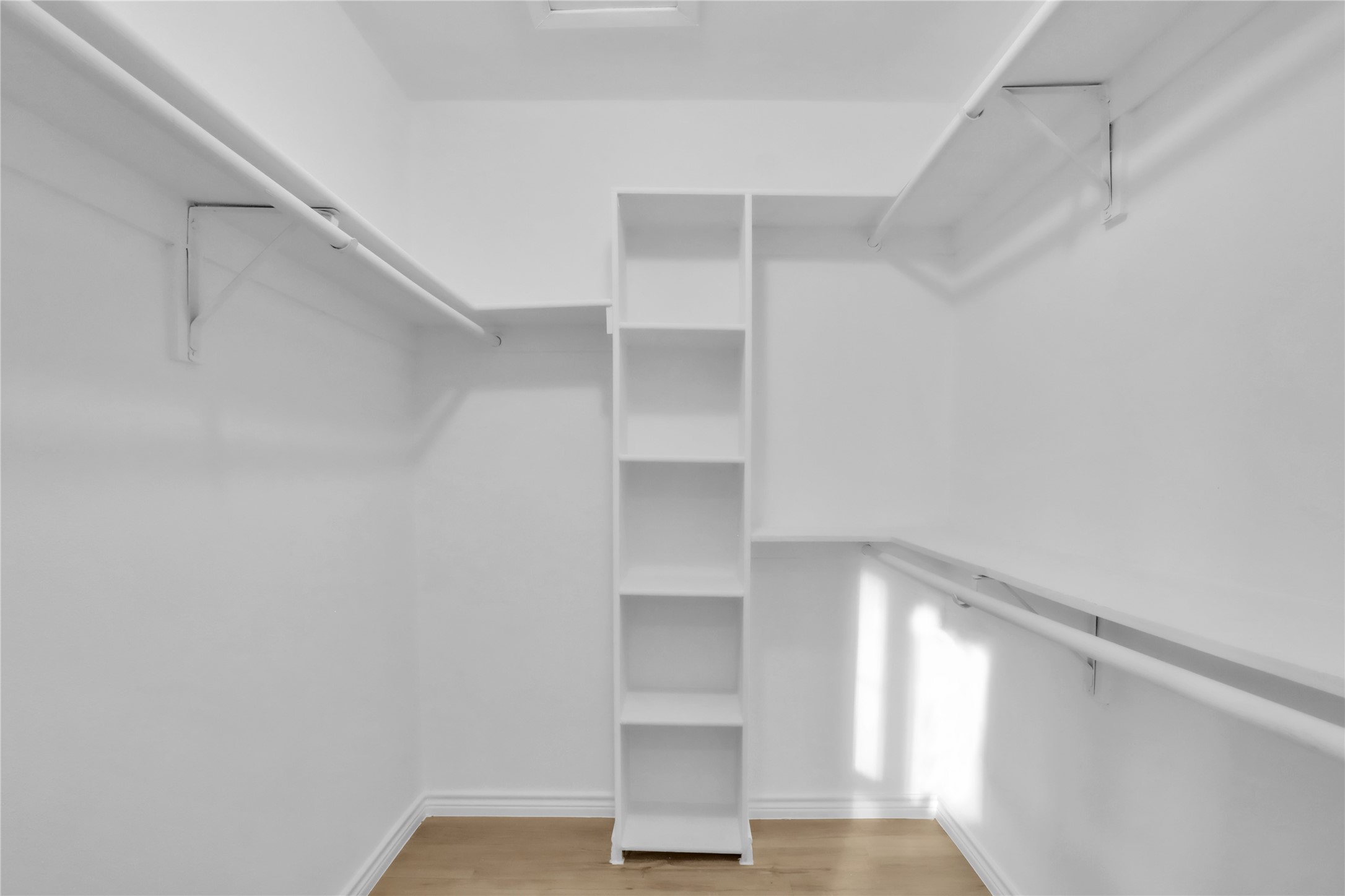 600 Flintridge Court