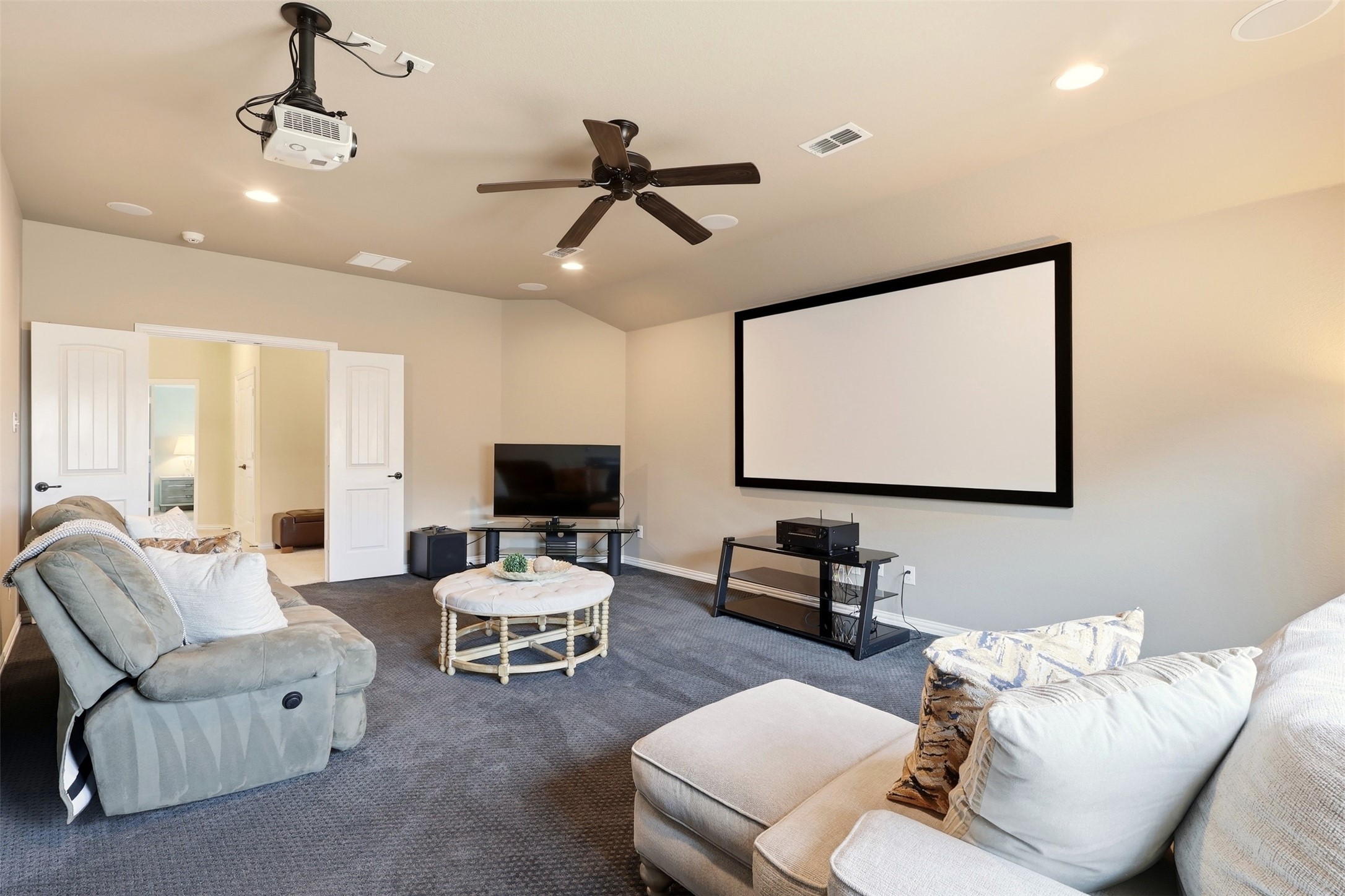 917 Navasota Trail