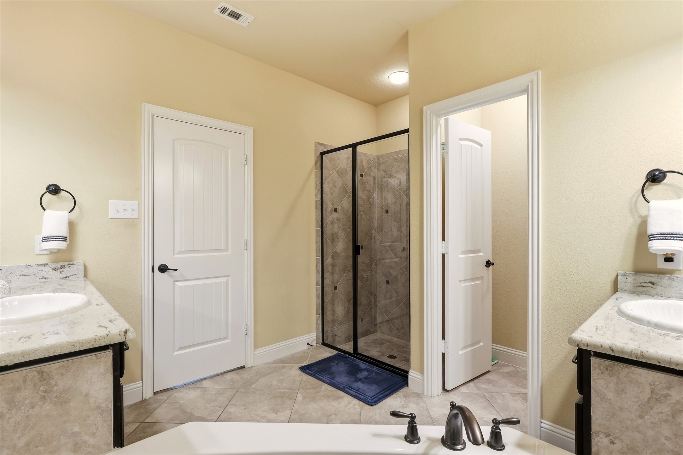 917 Navasota Trail