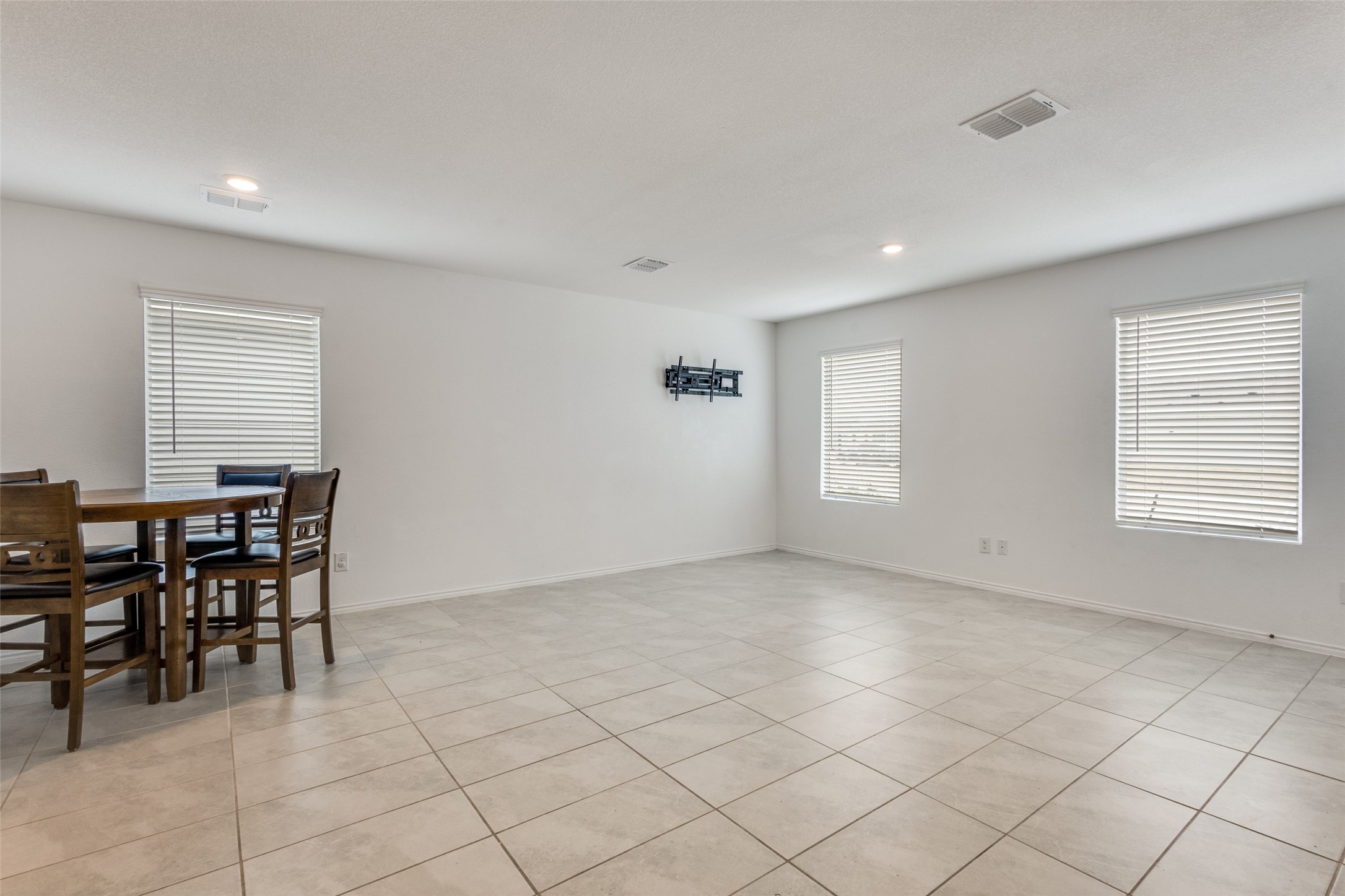 6723 Coulter Drive