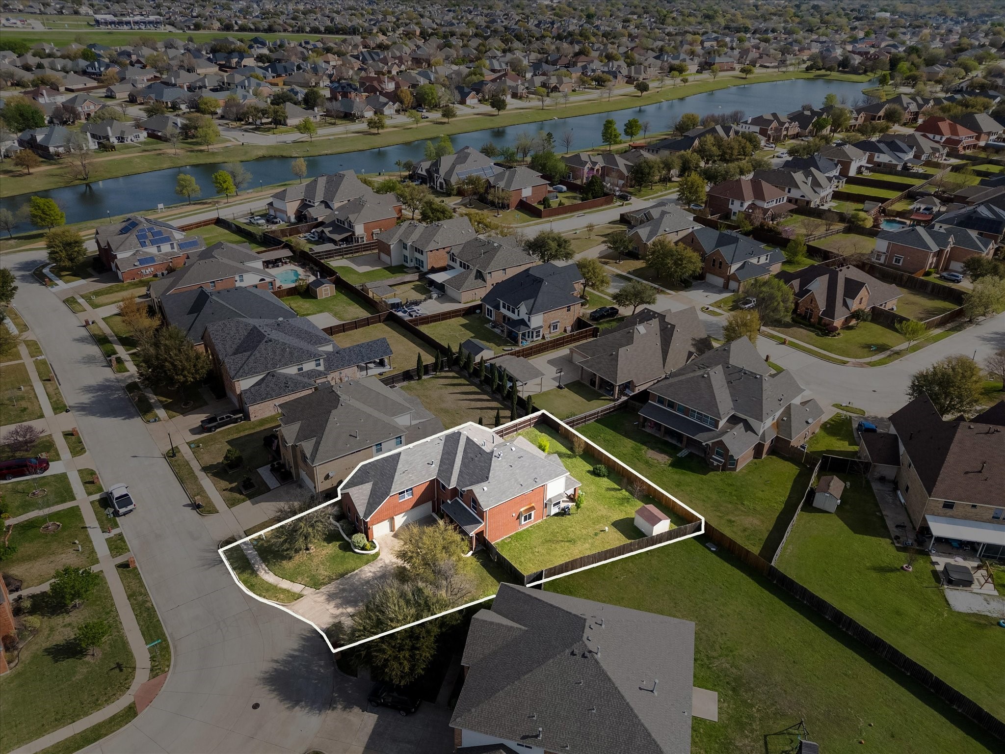 5556 Nacogdoches Trail