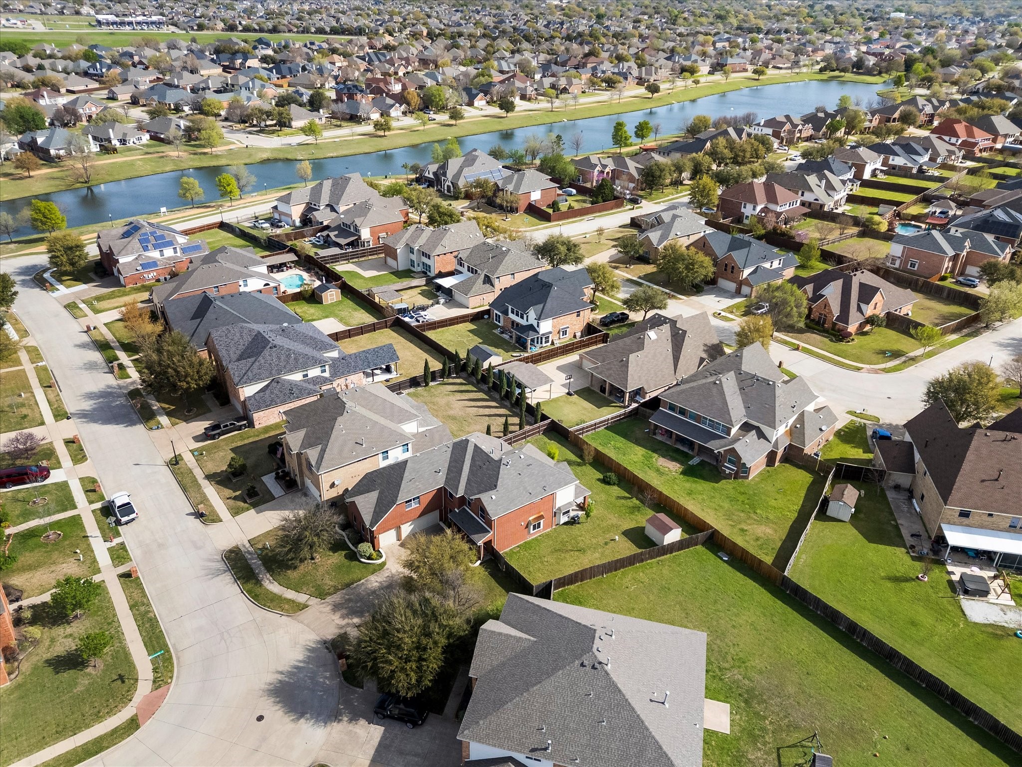 5556 Nacogdoches Trail