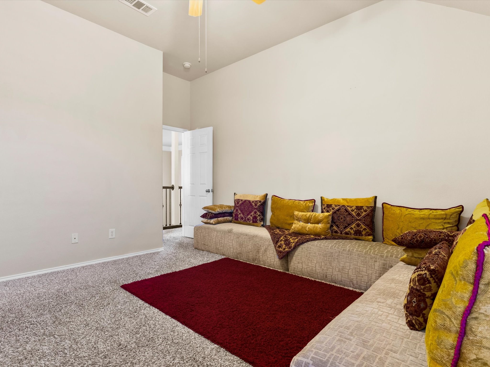 5556 Nacogdoches Trail