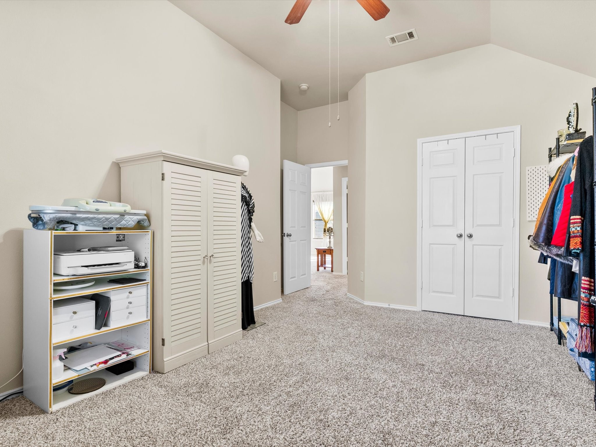 5556 Nacogdoches Trail