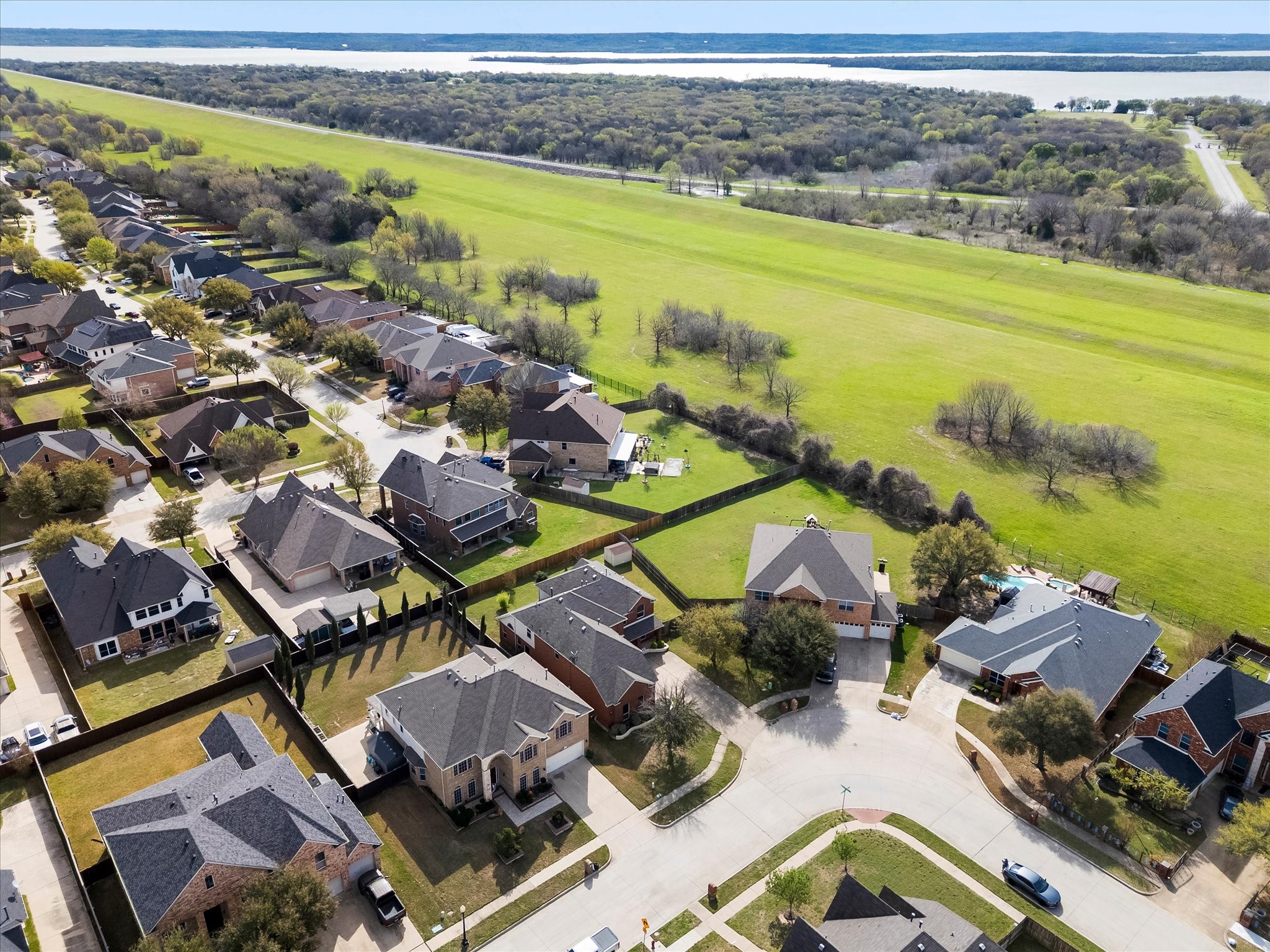 5556 Nacogdoches Trail