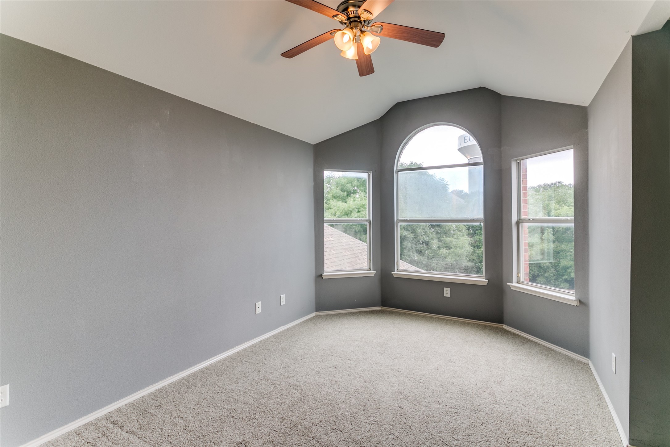 211 Patriot Lane