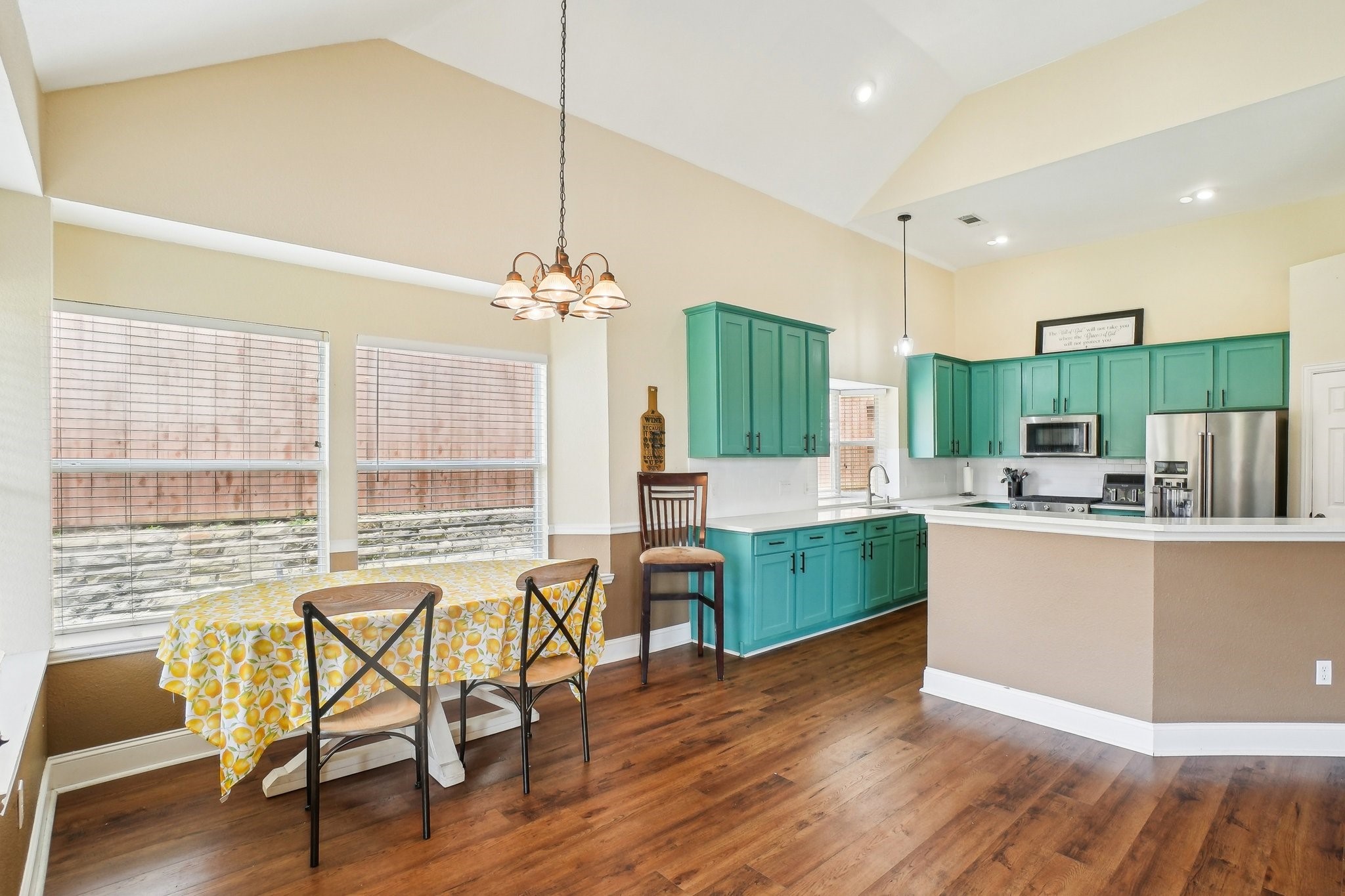 2728 Vista Bluff Boulevard