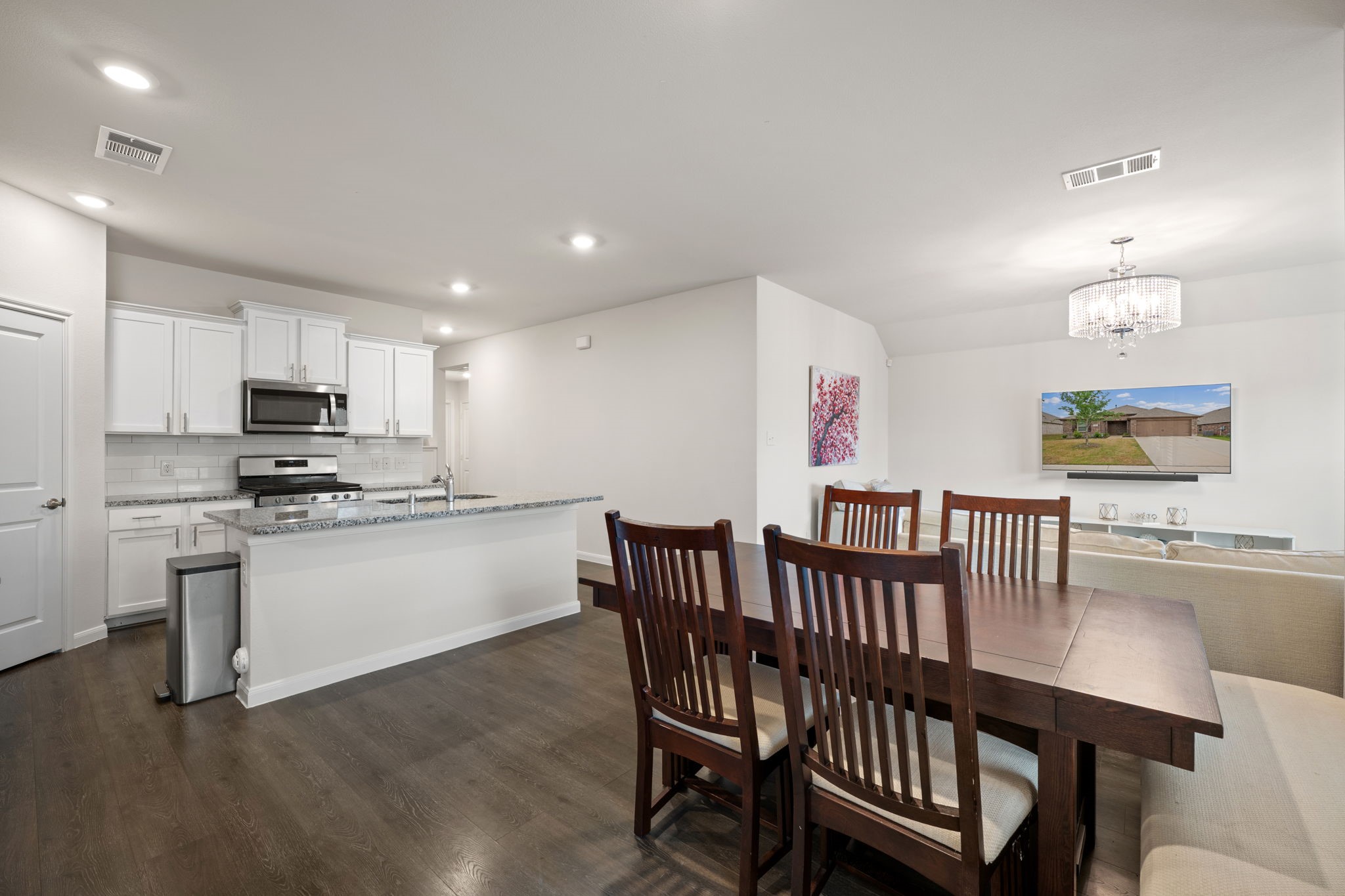 514 Smokey Trail