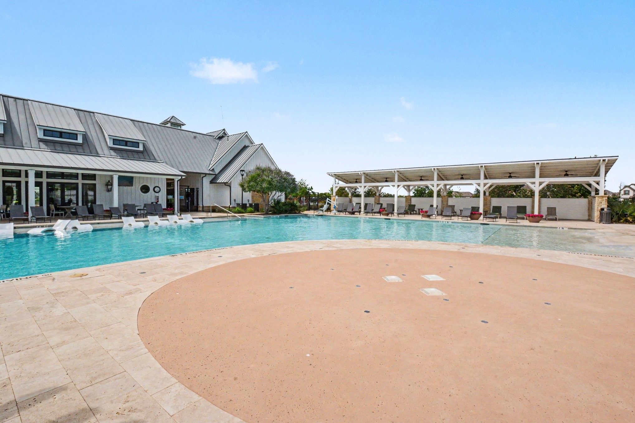 1425 Eclipse Road