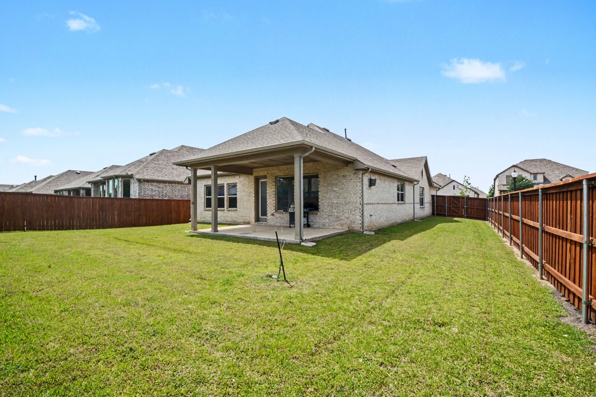 1425 Eclipse Road