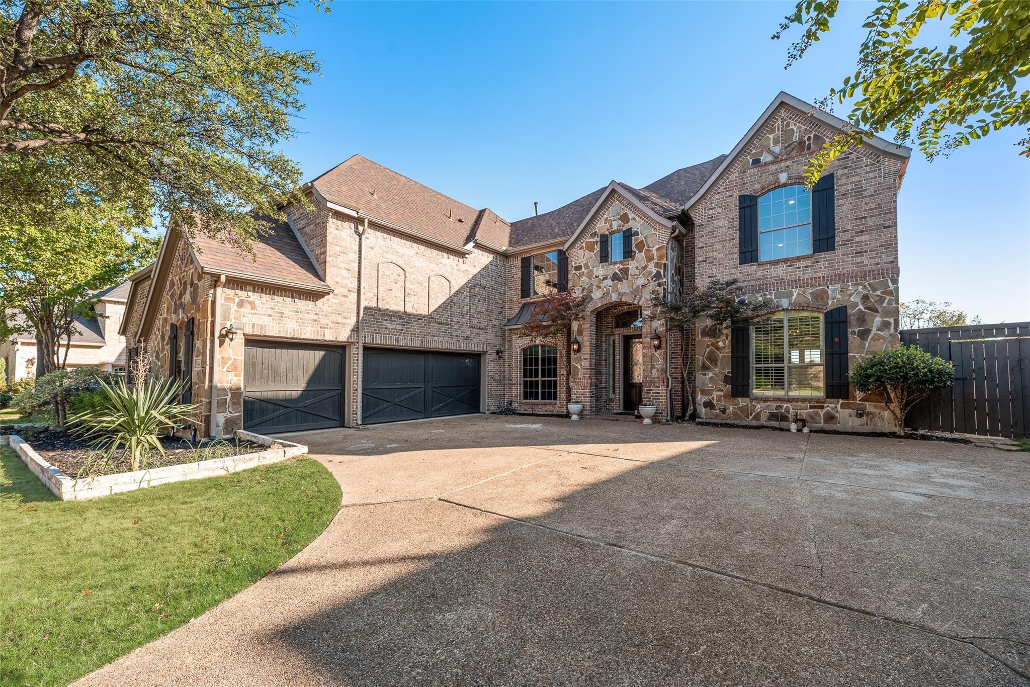 3441 Shaddock Creek Ln
