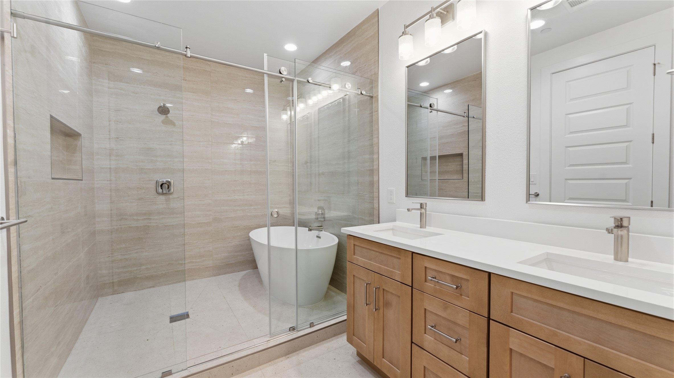 2925 Spruce Valley Lane 408